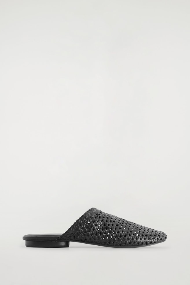 BRAIDED LEATHER MULES — BLACK