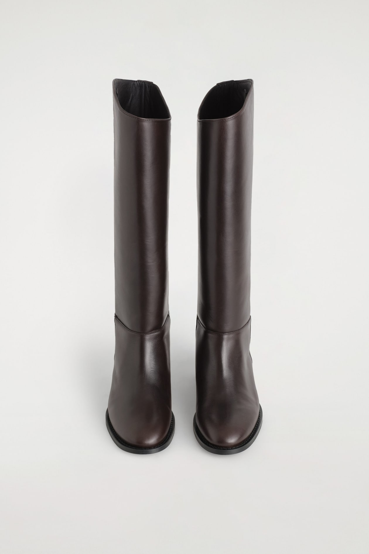 LEATHER RIDING BOOTS — MAHOGANY