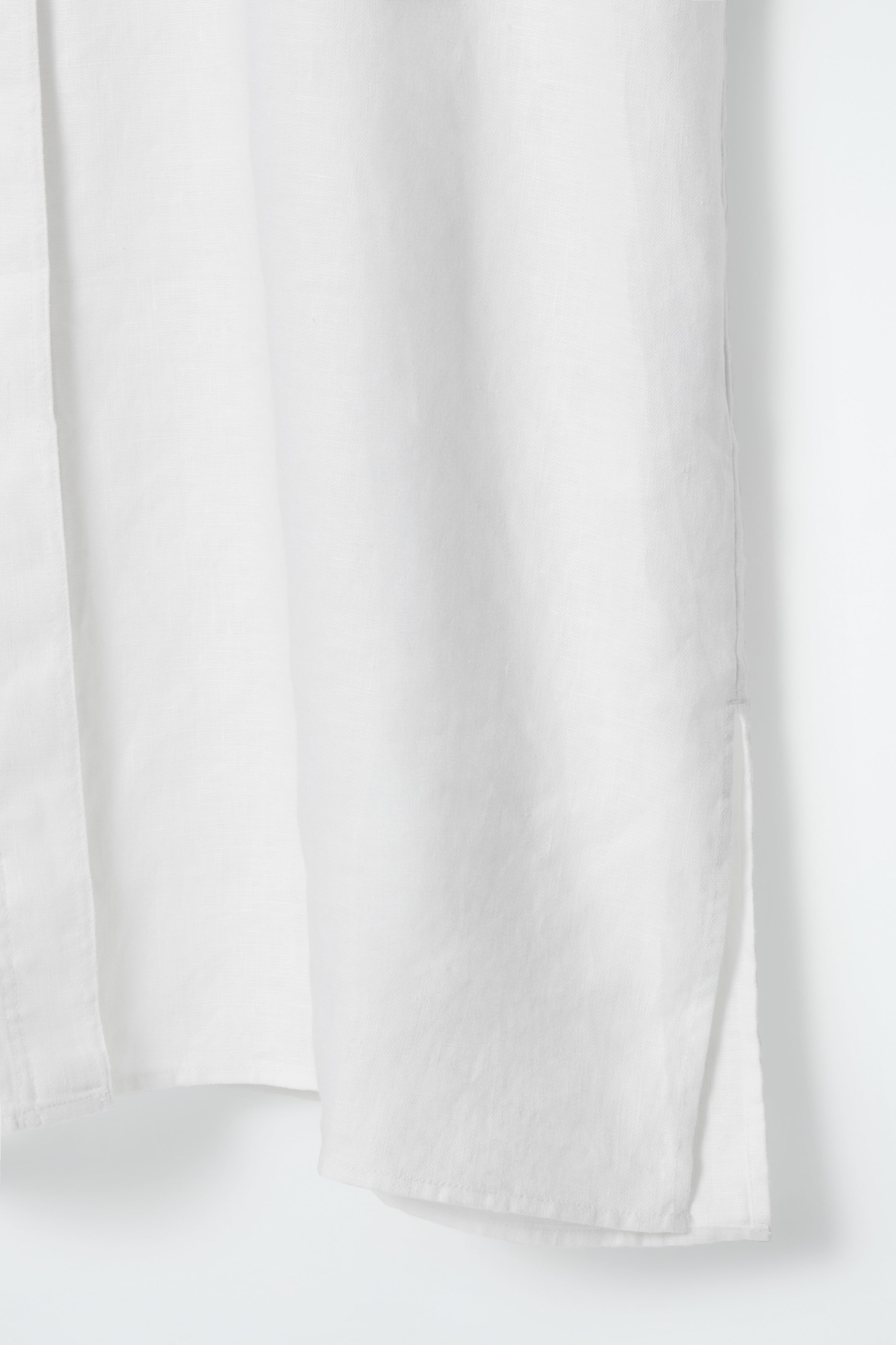 View larger image: OVERSIZED SHORT-SLEEVED LINEN MIDI DRESS - WHITE - Ladies | H&M GB 2