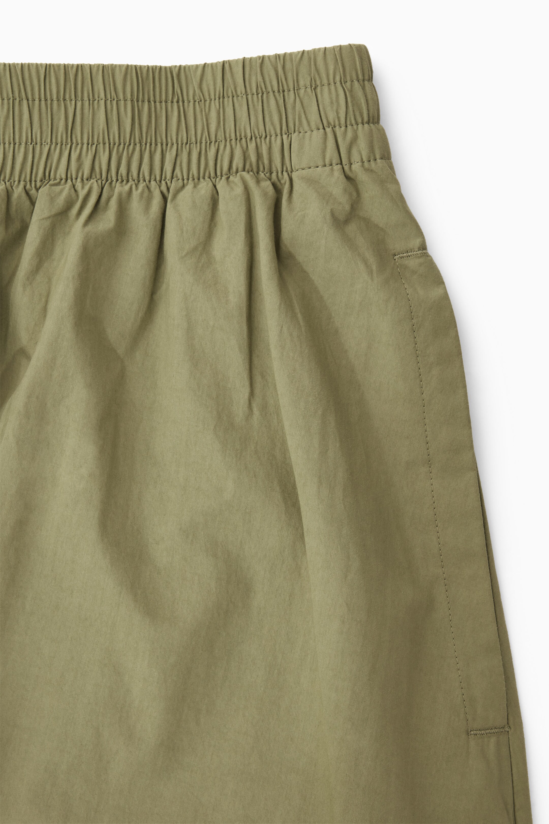 StillMedia/DescriptiveDetail