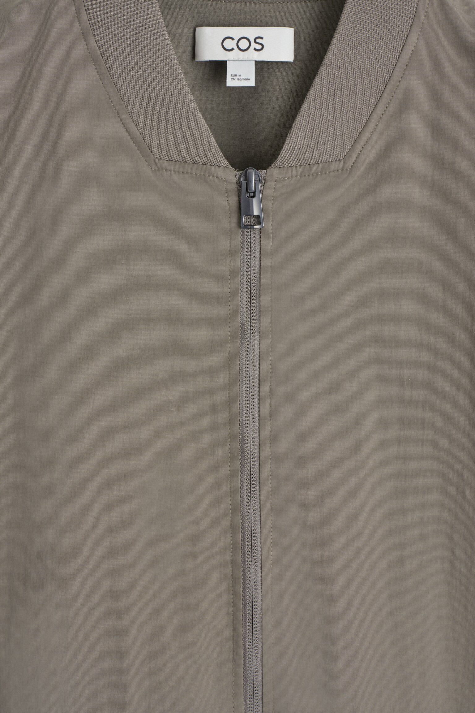 CHAQUETA BOMBER CON PANELES DE NAILON - MARRÓN GRISÁCEO/NEGRO - 6