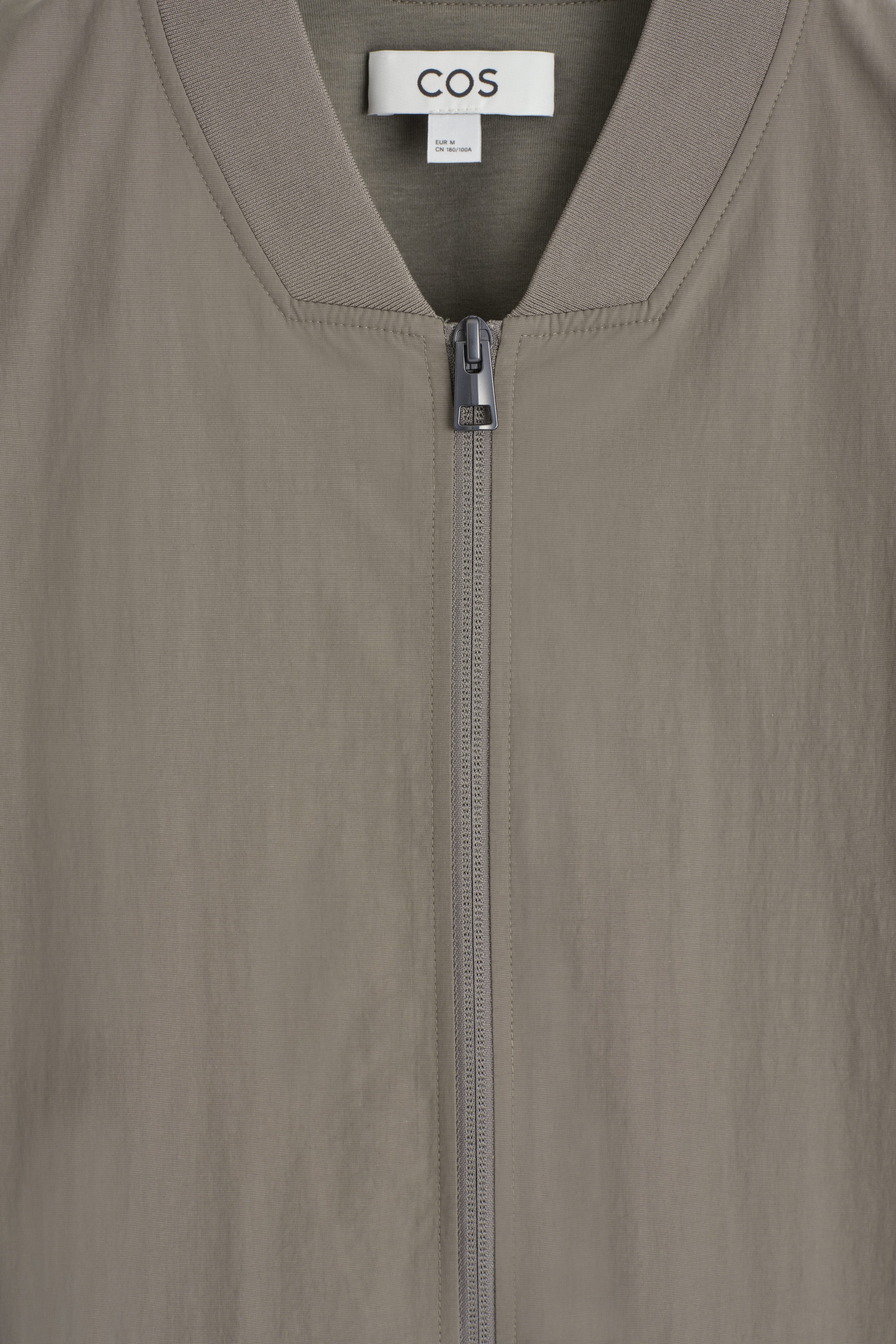 StillMedia/DescriptiveDetail