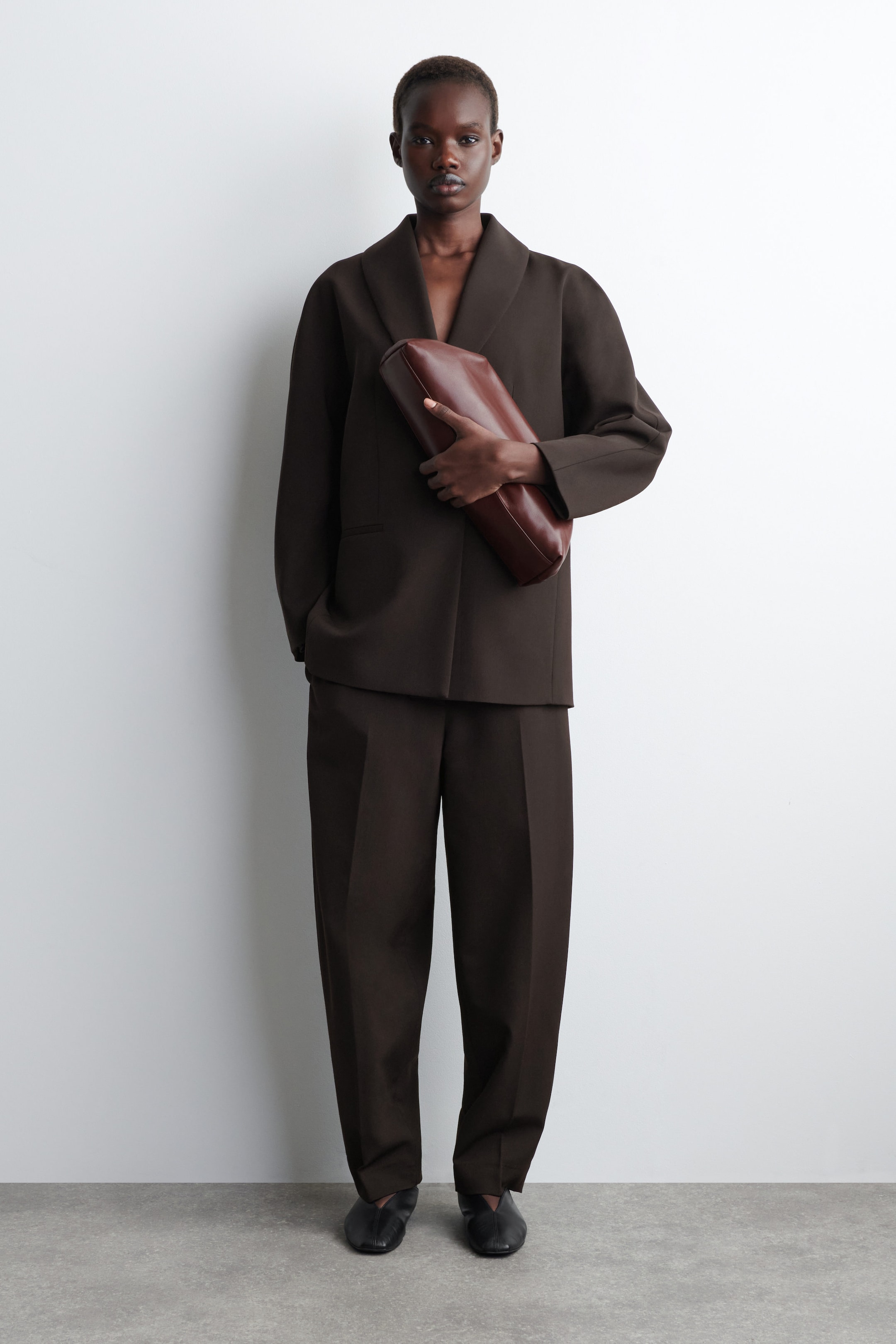 INGOT CLUTCH BAG - LEATHER