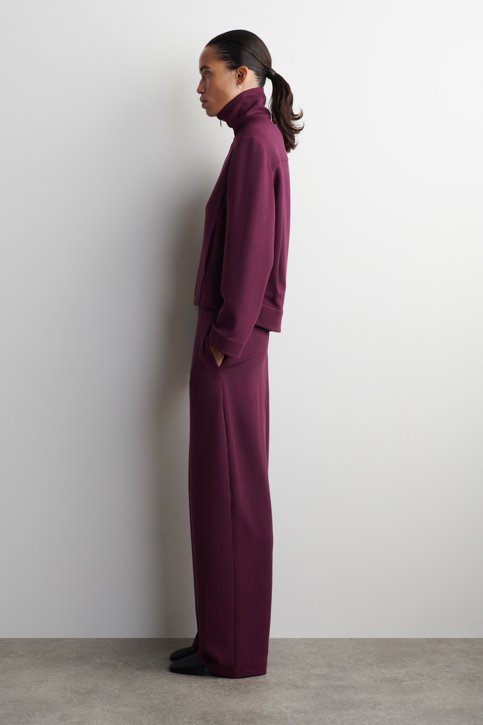 SCUBA BARREL-LEG JOGGERS - BORDEAUX/NAVY - 5