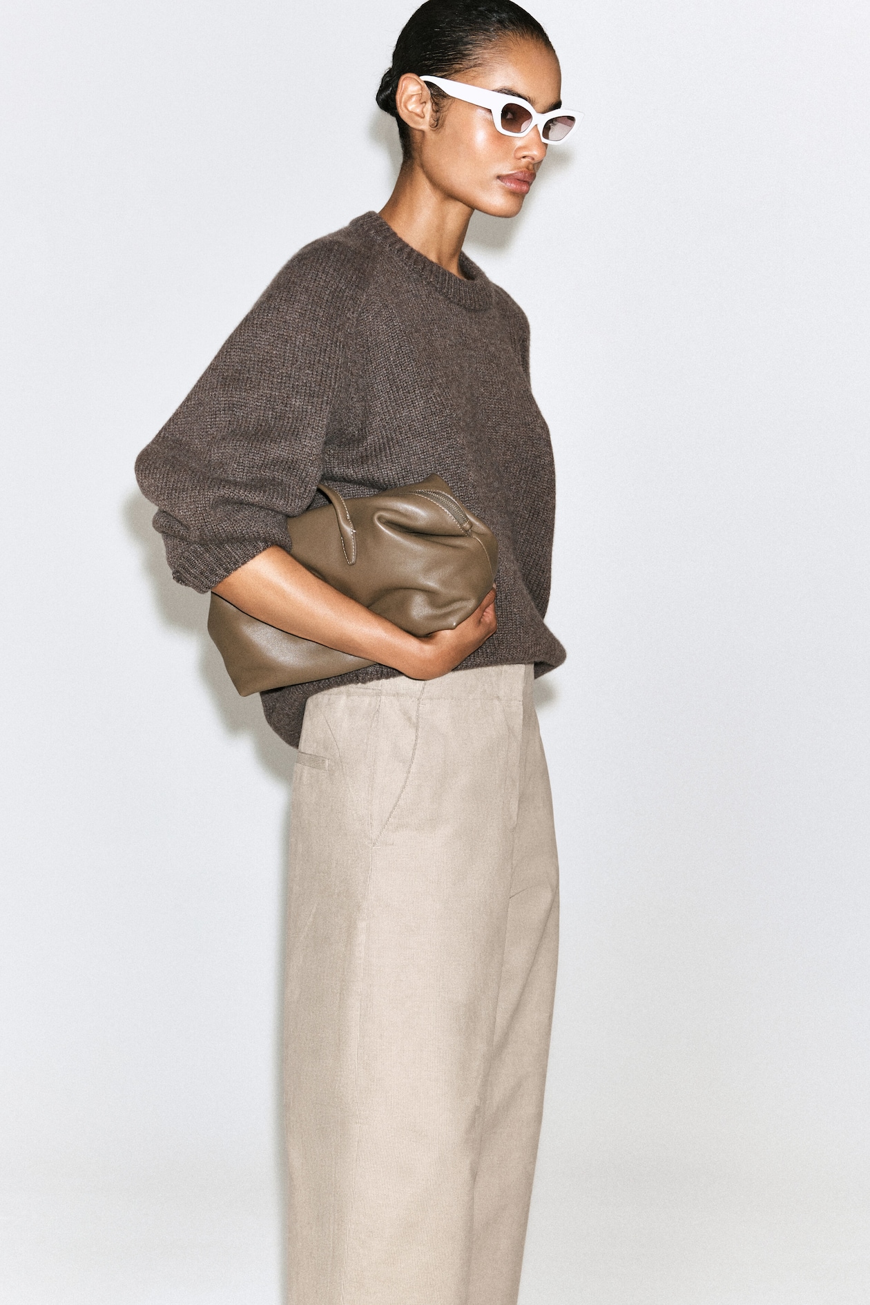 CORDUROY BARREL-LEG PANTS — BEIGE