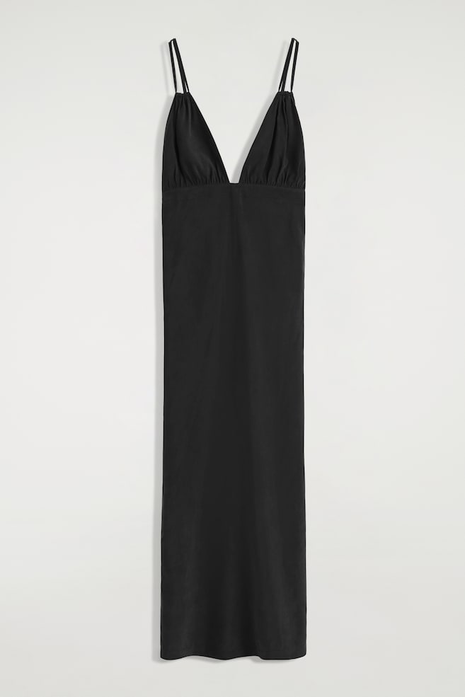 VESTIDO LARGO FRUNCIDO CUELLO PICO - NEGRO LAVADO - 1