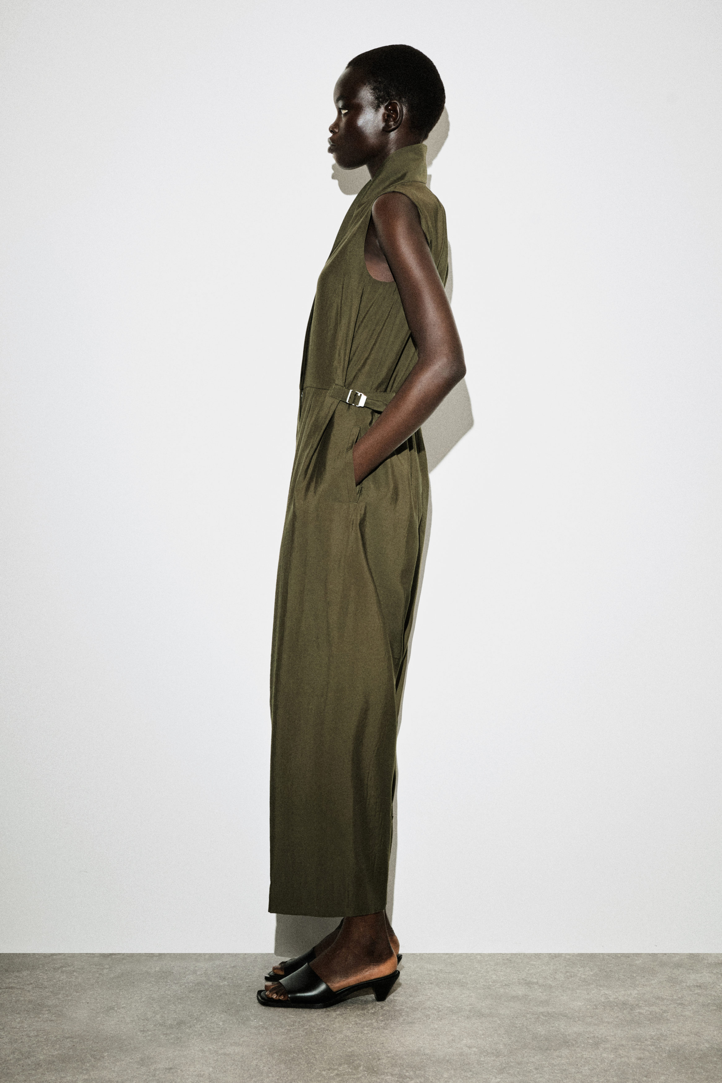 Cos SHAWL-COLLAR UTILITY JUMPSUIT | King's Cross Cos SHAWL-COLLAR UTILITY JUMPSUIT | King's Cross