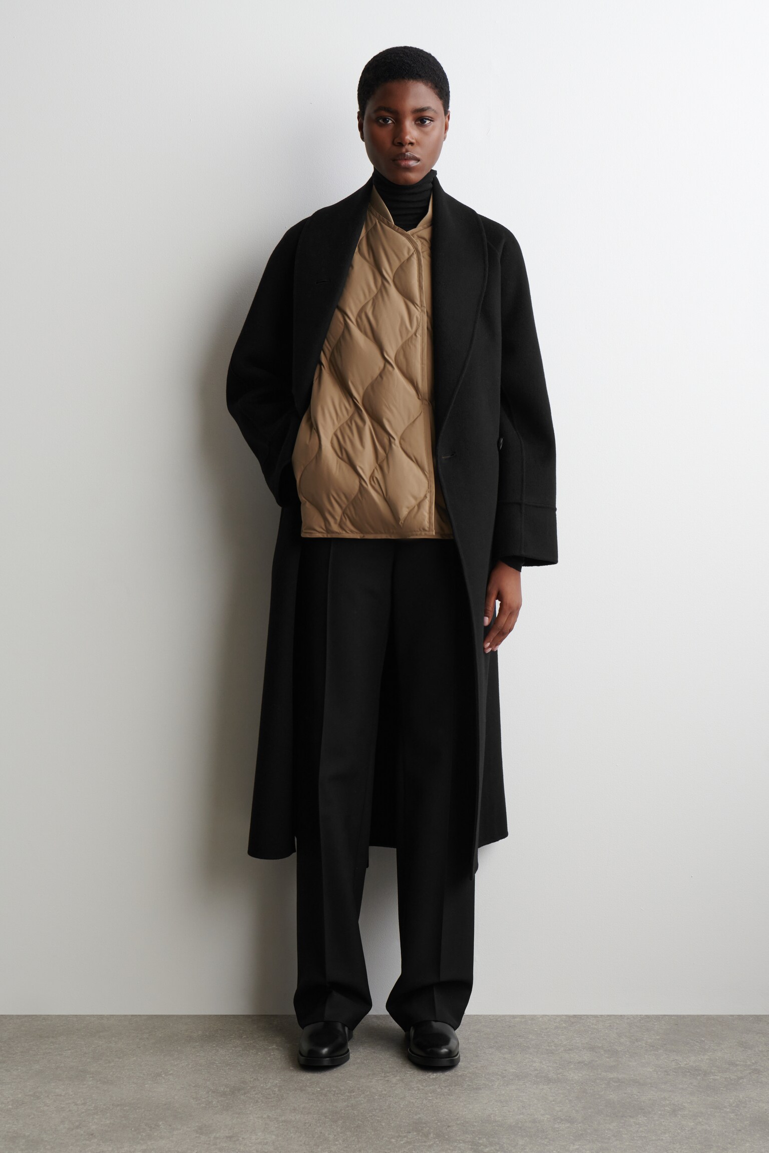OVERSIZED-STEPPWESTE MIT DAUNENFÜLLUNG - DUNKLES BEIGE/DUNKLES KHAKI