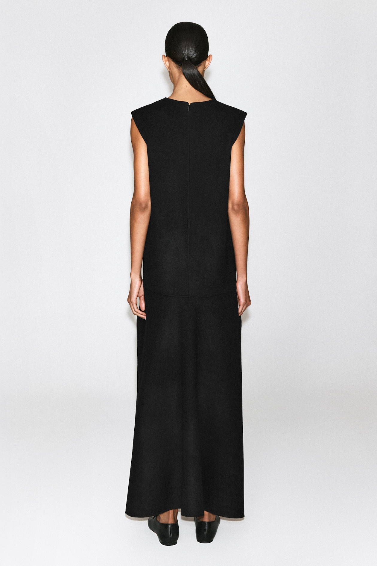 DROPPED-WAIST DOUBLE-FACED WOOL DRESS — CARBON