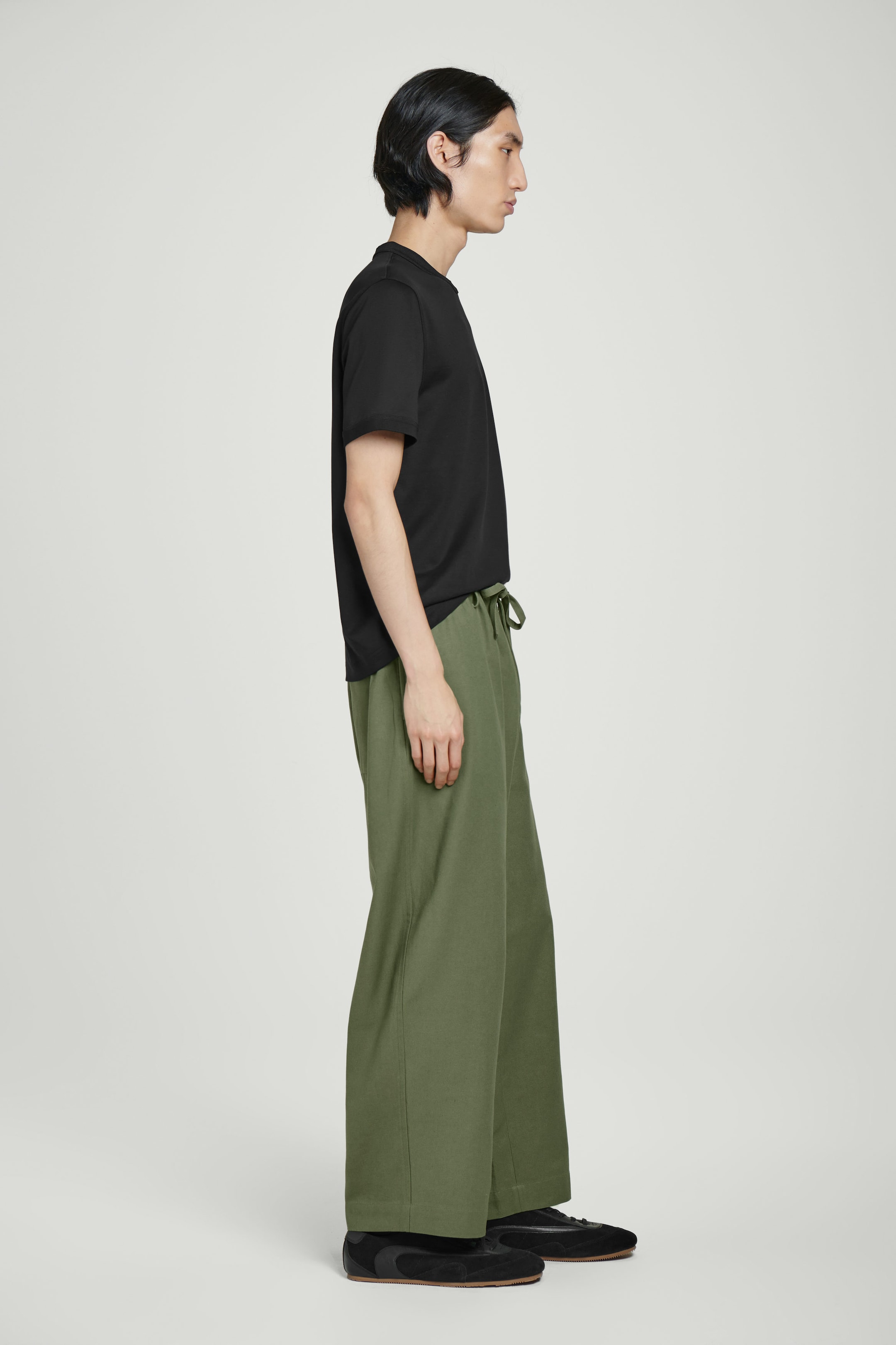BARREL-LEG DRAWSTRING TROUSERS