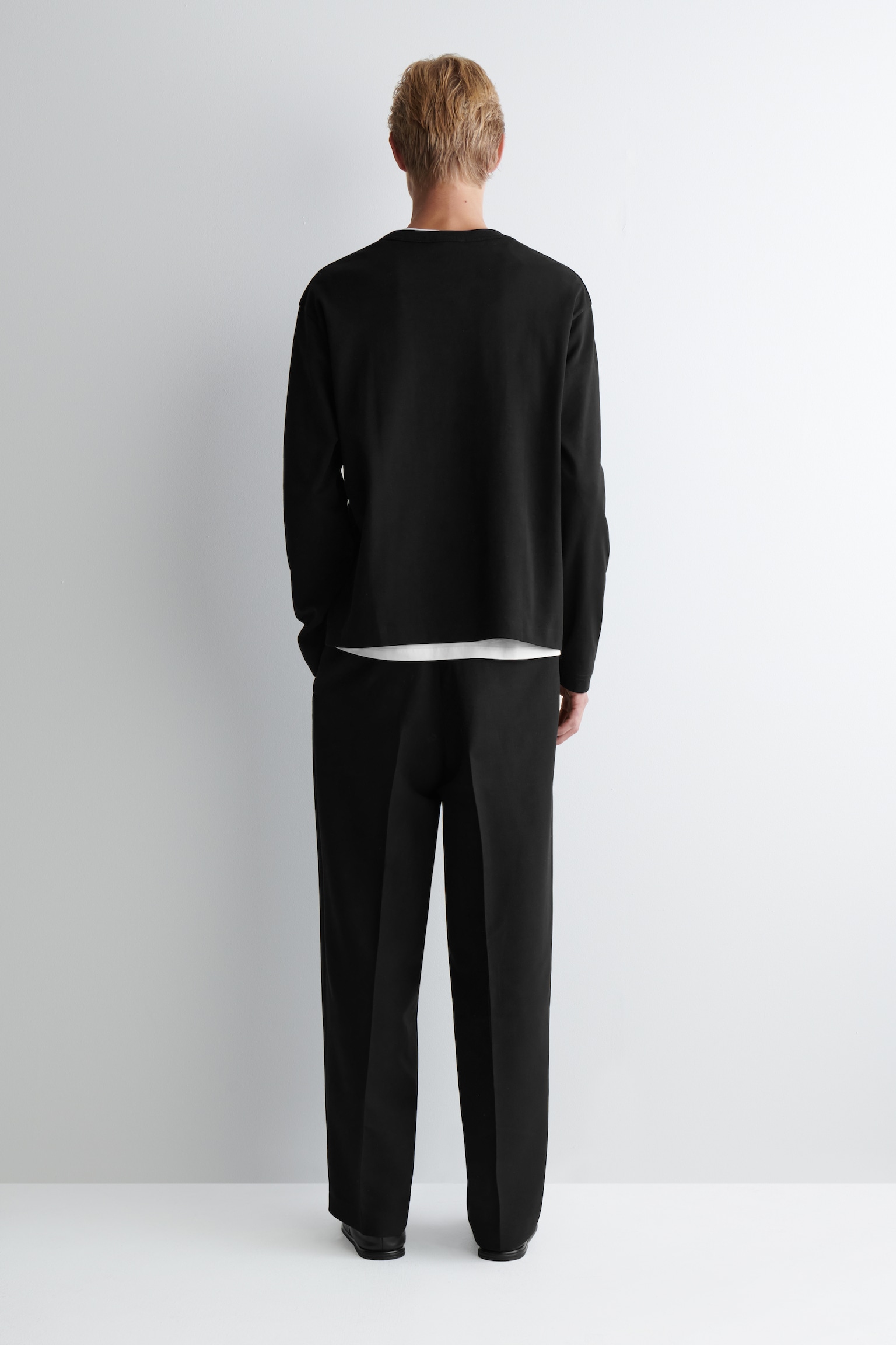 RELAXED JERSEY INTERLOCK LONG-SLEEVED T-SHIRT - BLACK/WHITE/BLUE/RED / WHITE / STRIPED/NAVY/DARK GREEN - 7