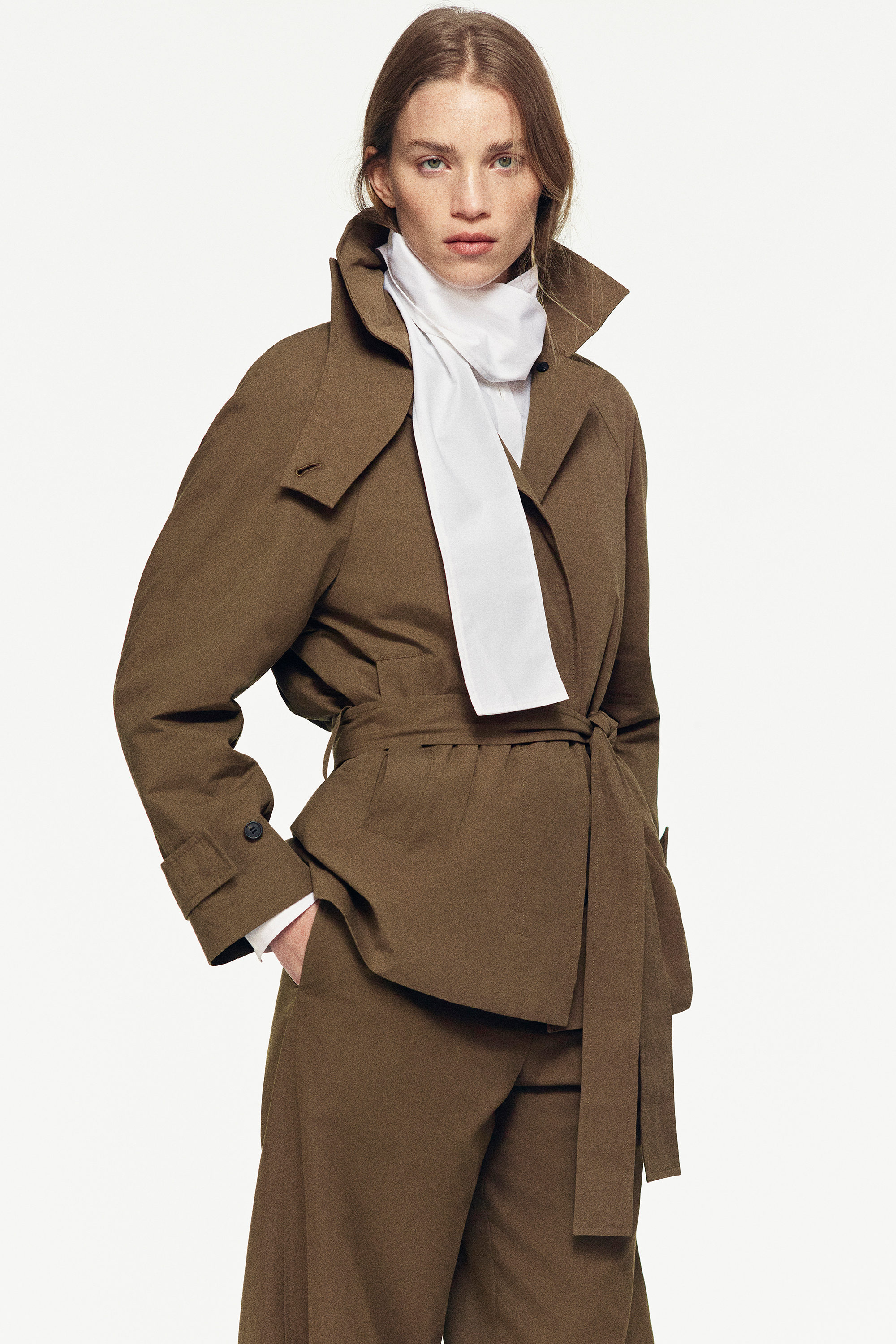 BELTED COTTON SHORT TRENCH COAT - BROWN | COS US