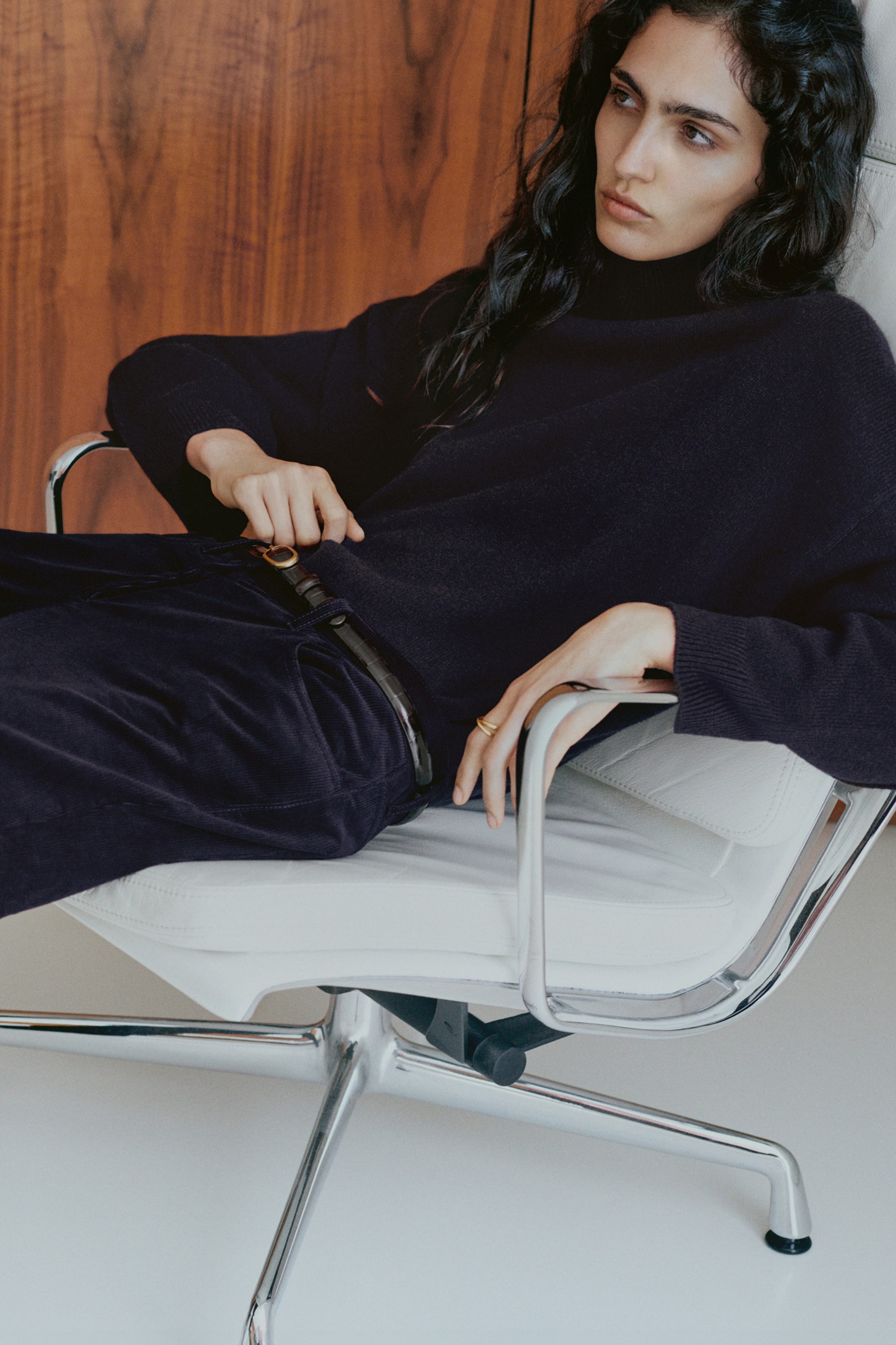 CASHMERE FUNNEL-NECK SWEATER