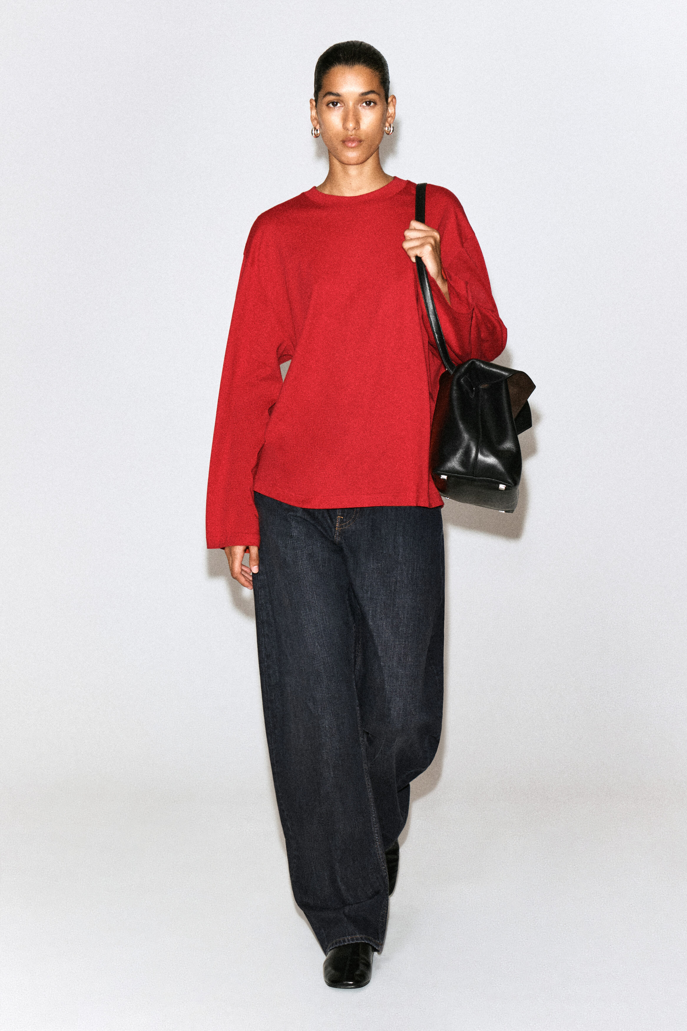 BRUSHED-COTTON LONG-SLEEVED T-SHIRT thumbnail 2