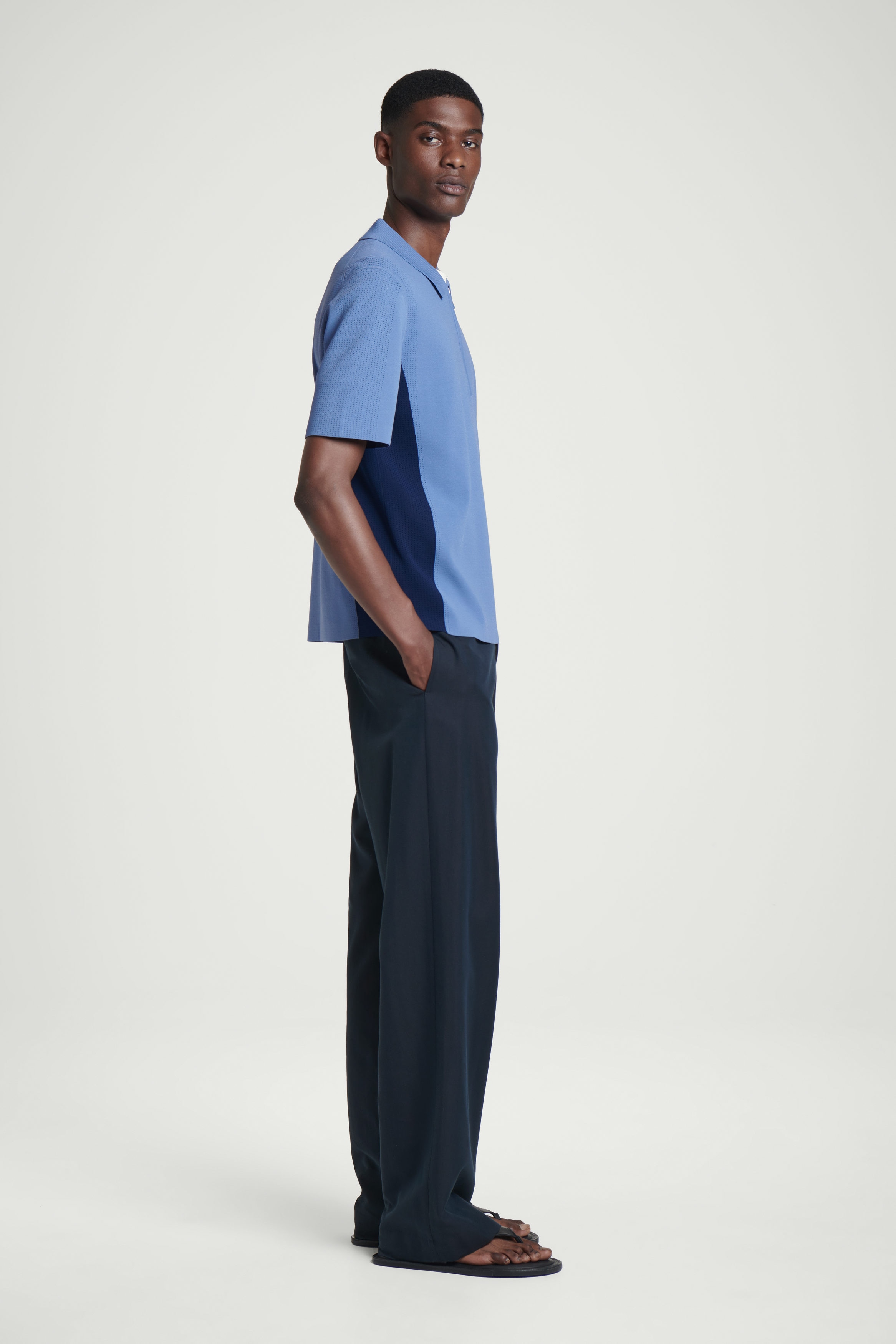 MESH-PANEL ZIP-UP POLO SHIRT - BLUE / NAVY | COS