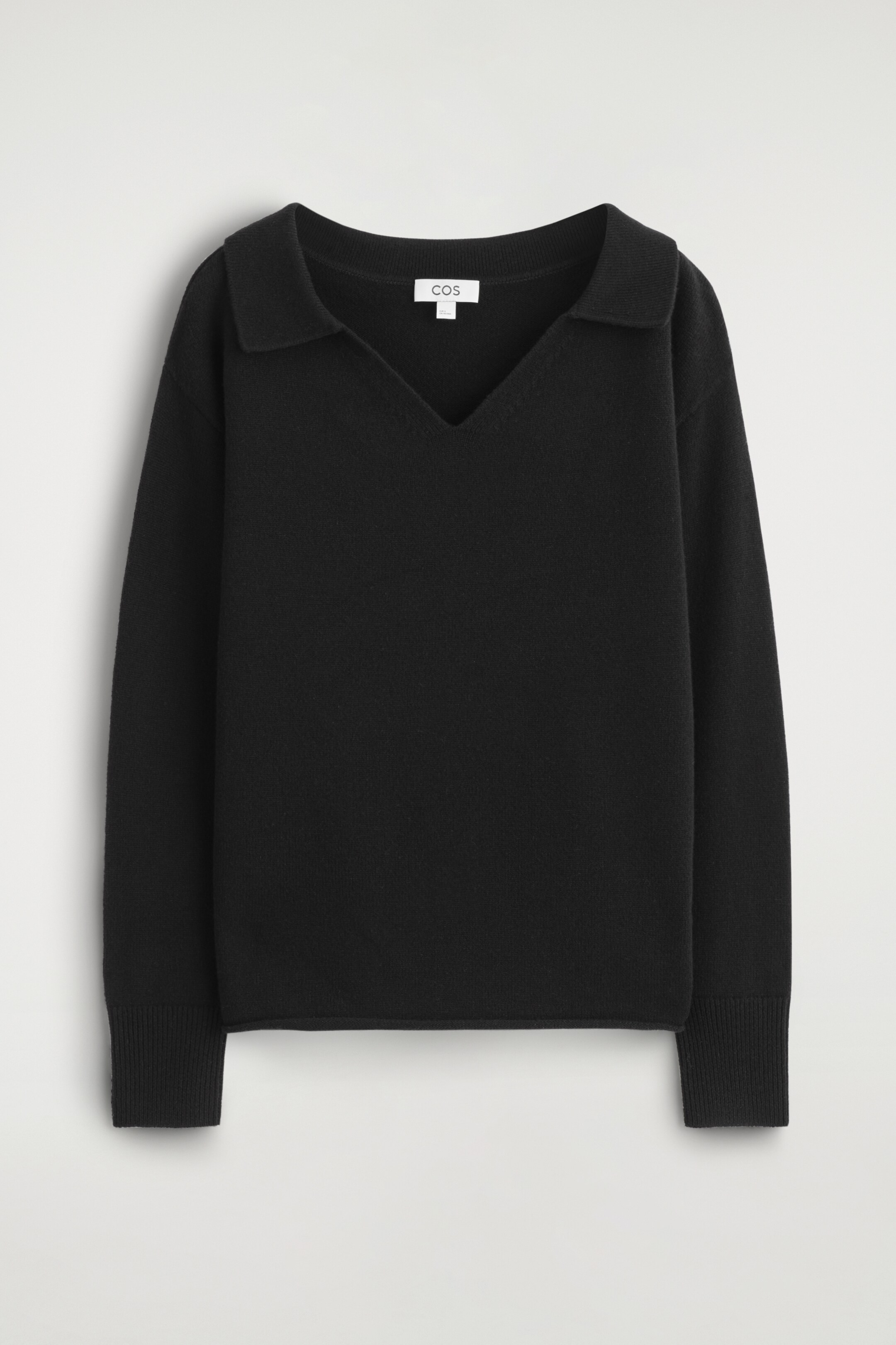 Visa större bild: TRÖJA I MERINOULL MED POLOKRAGE - SVART - DAM | H&M SE 6
