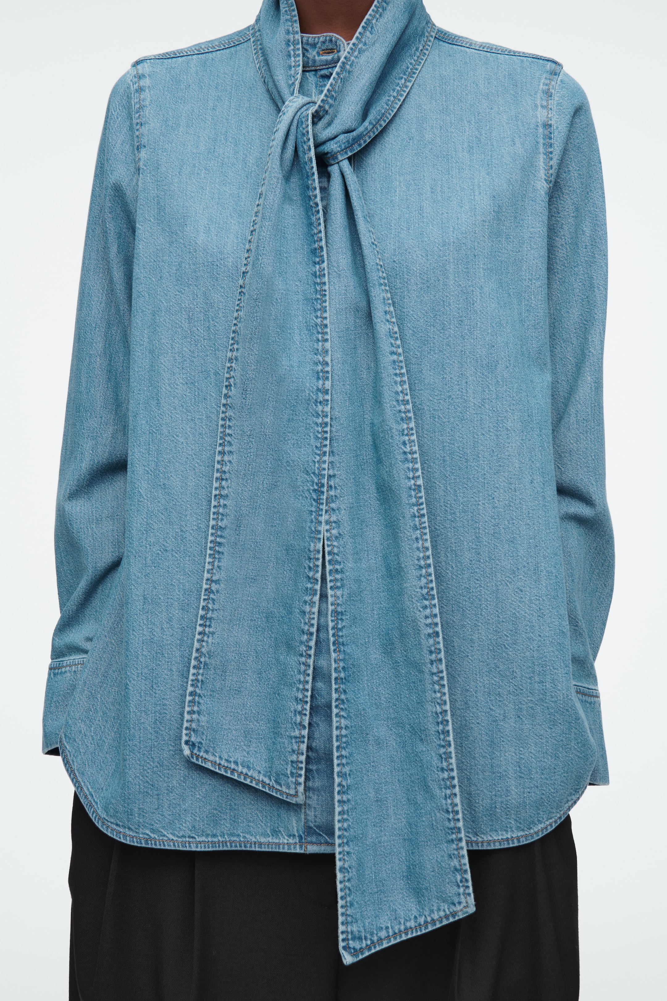 View larger image: NECK-TIE DENIM BLOUSE - DUSTY BLUE - Ladies | H&M GB 4