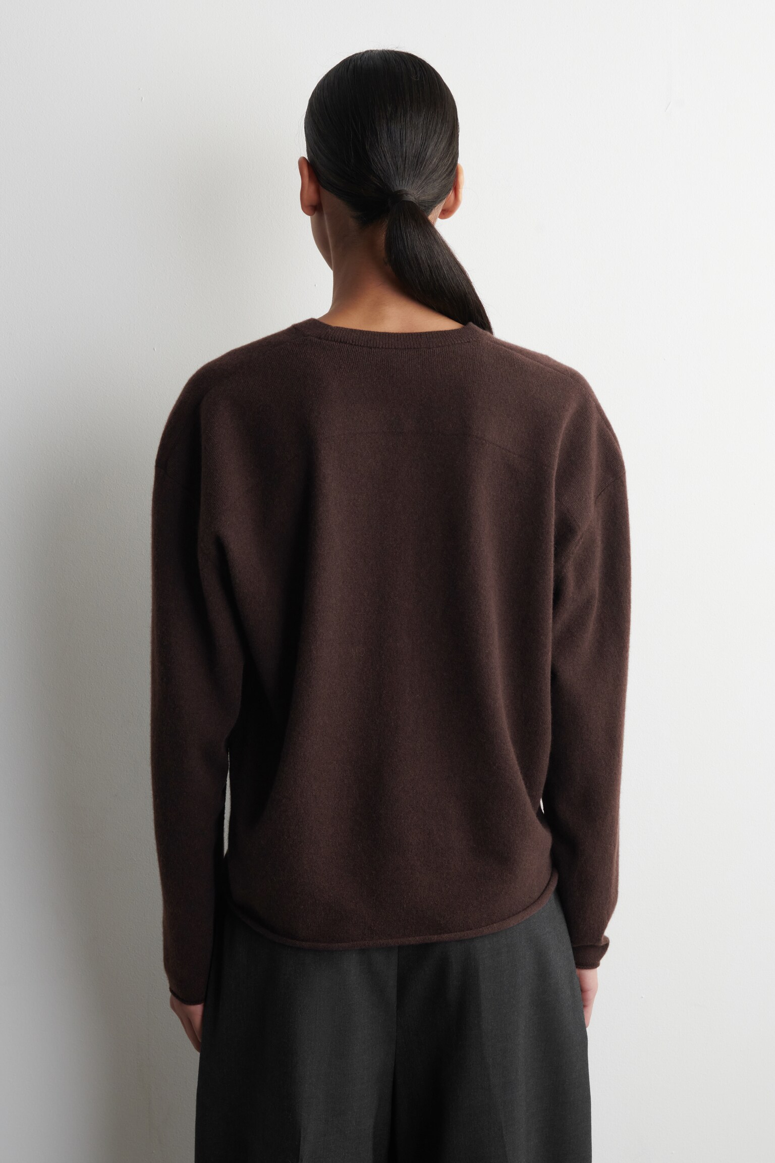 CARDIGAN COL EN V EN LAINE MÉRINOS - BRUN FONCÉ/ROUGE/BEIGE CHINÉ - 3