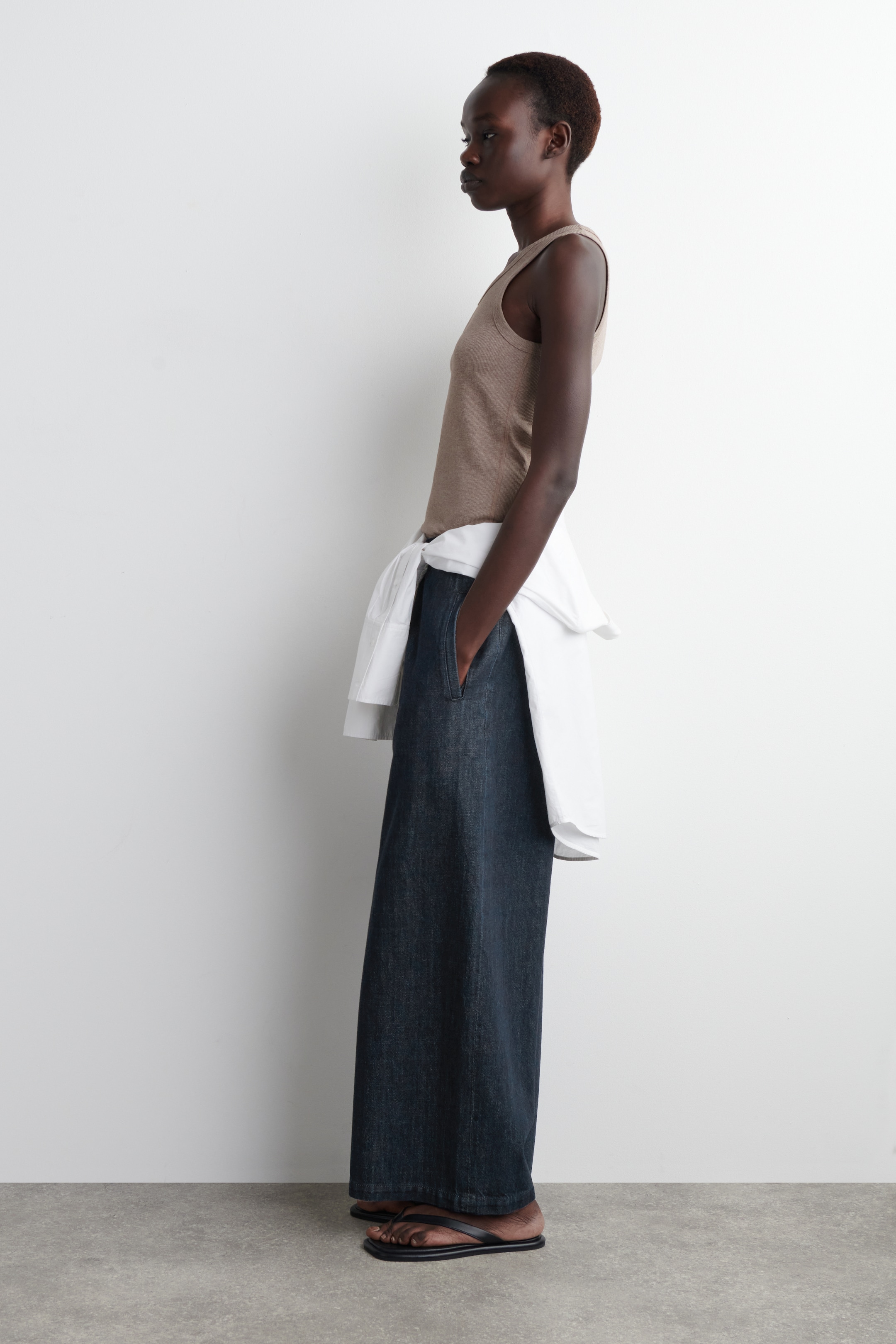 Ver imagen más grande: CAMISETA DE TIRANTES DE CANALÉ - TOPO JASPEADO - MUJER | H&M ES 3
