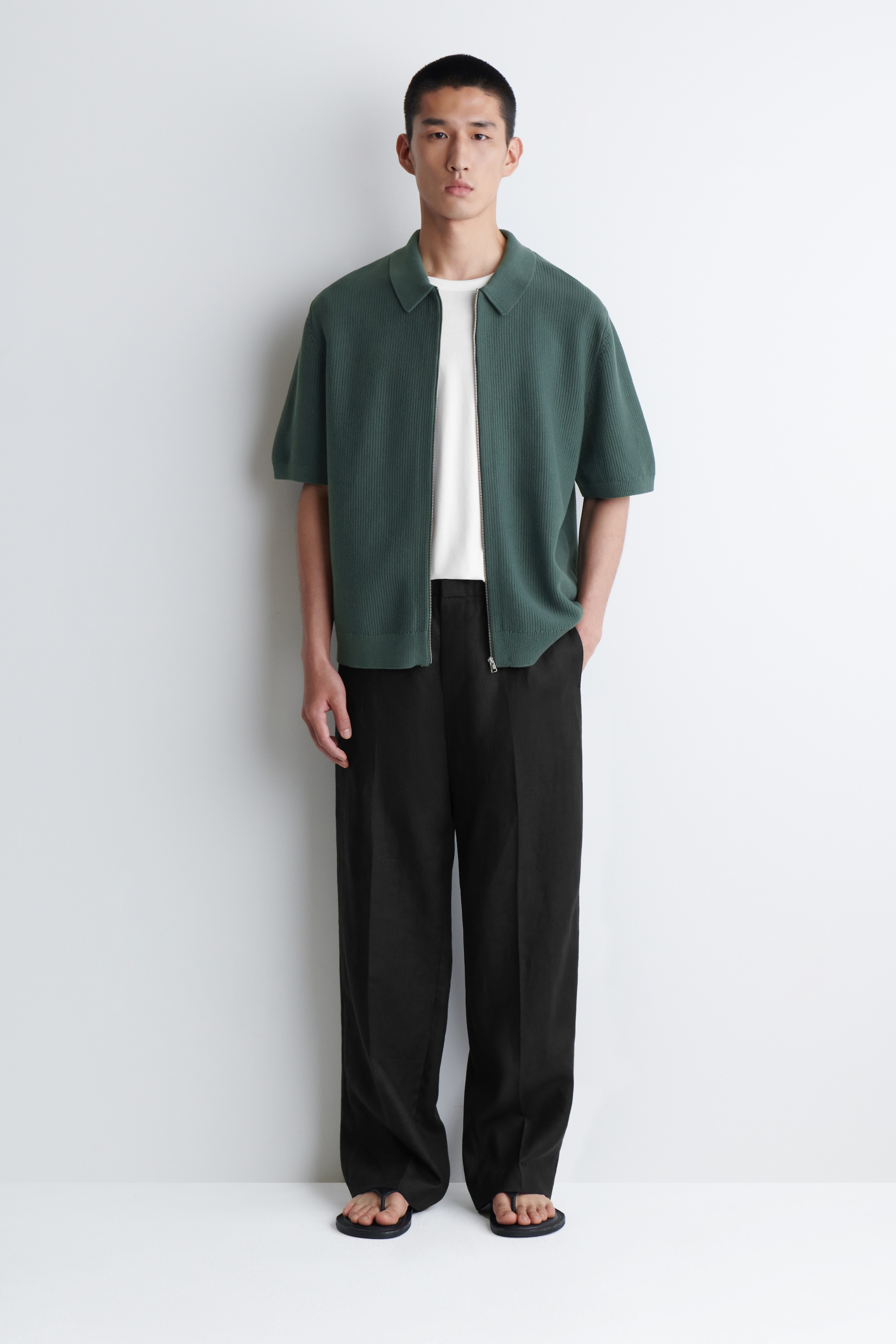 Visualizza immagine più grande: CAMICIA IN COTONE A NIDO D'APE CON CERNIERA - VERDE PINO - UOMO | H&M IT 2