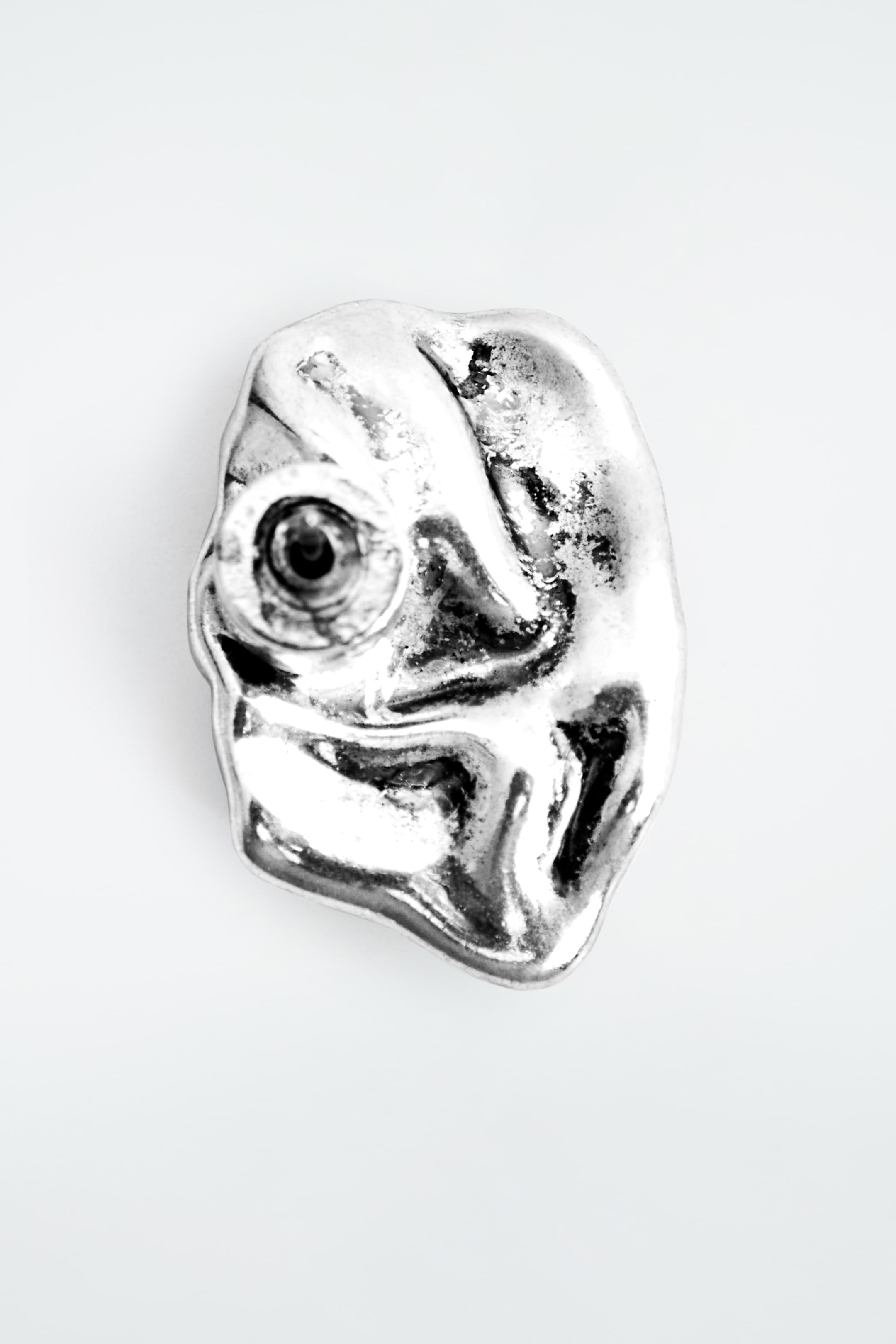 View larger image: SMALL SCRUNCHED MISMATCHED EARRINGS - SILVER - Ladies | H&M GB 5