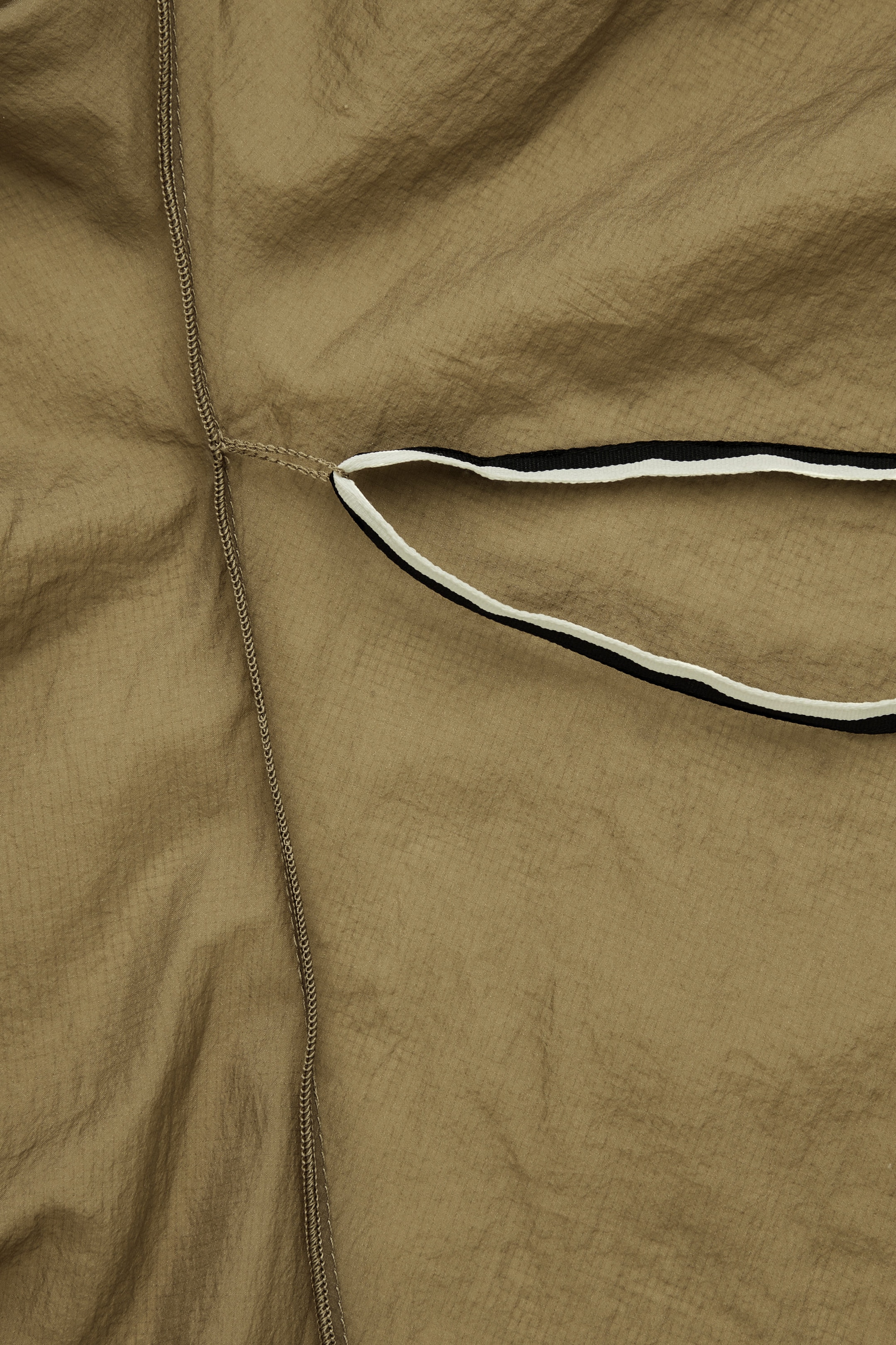 StillMedia/DescriptiveDetail