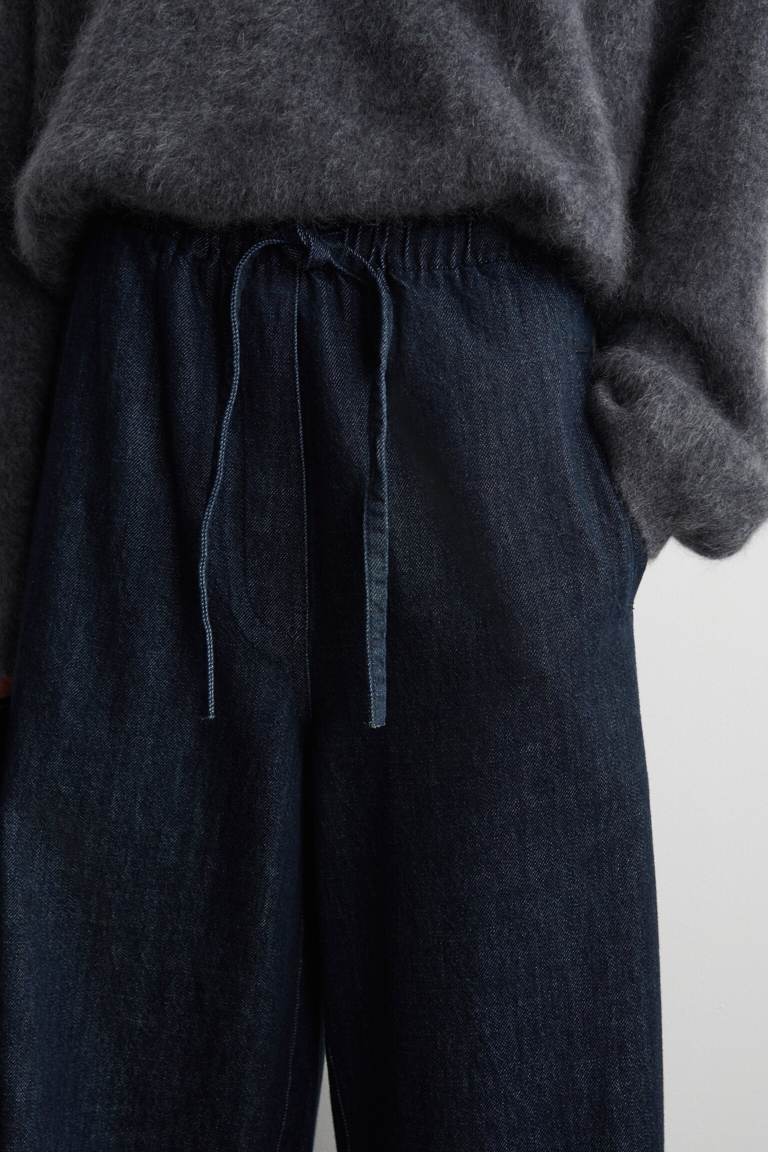 PANTALONI IN DENIM CROPPED A GAMBA LARGA - BLU SCURO/ÉCRU - 6