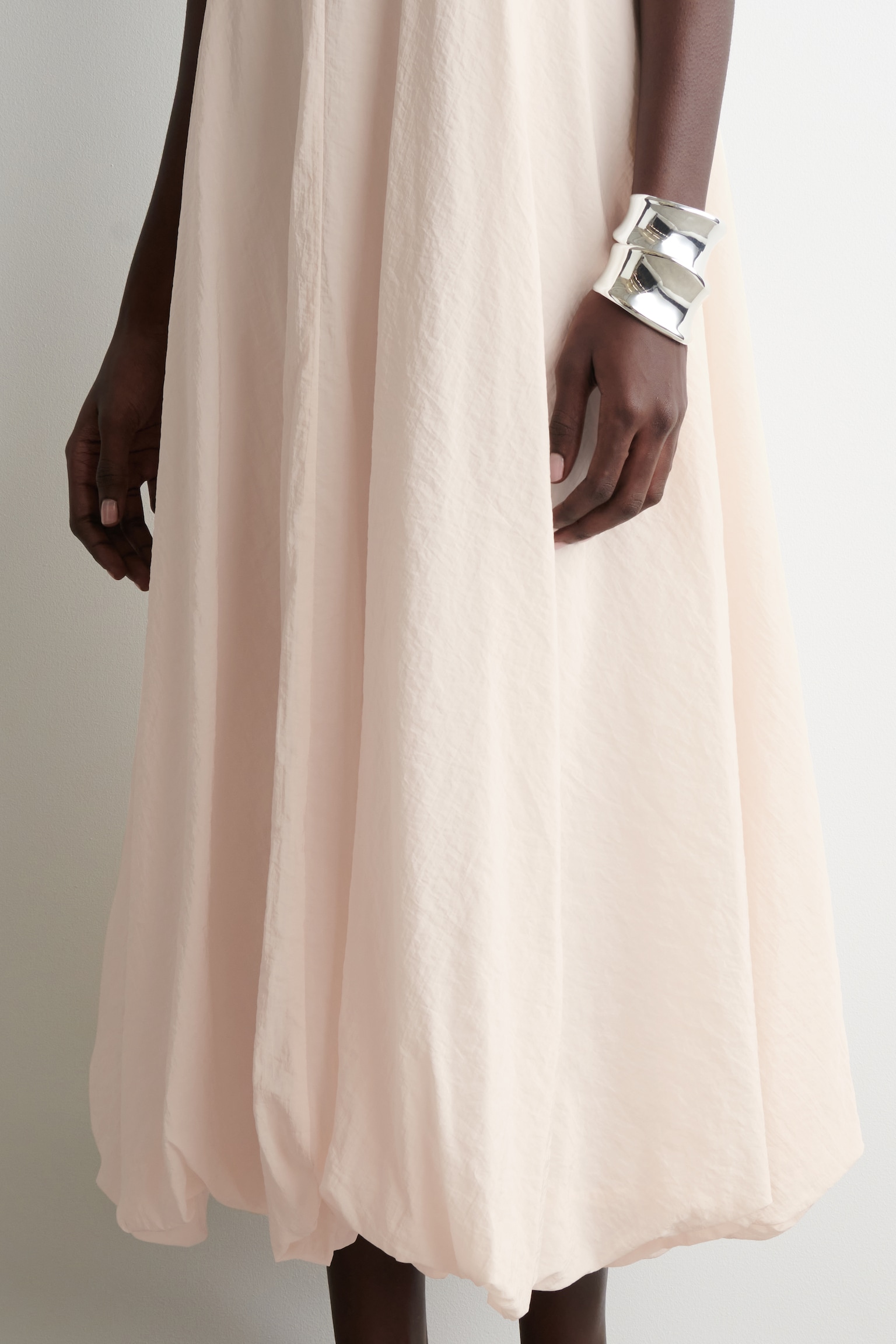 VESTIDO MIDI GLOBO SIN MANGAS - ROSA CLARO/AZUL MARINO/NARANJA - 5
