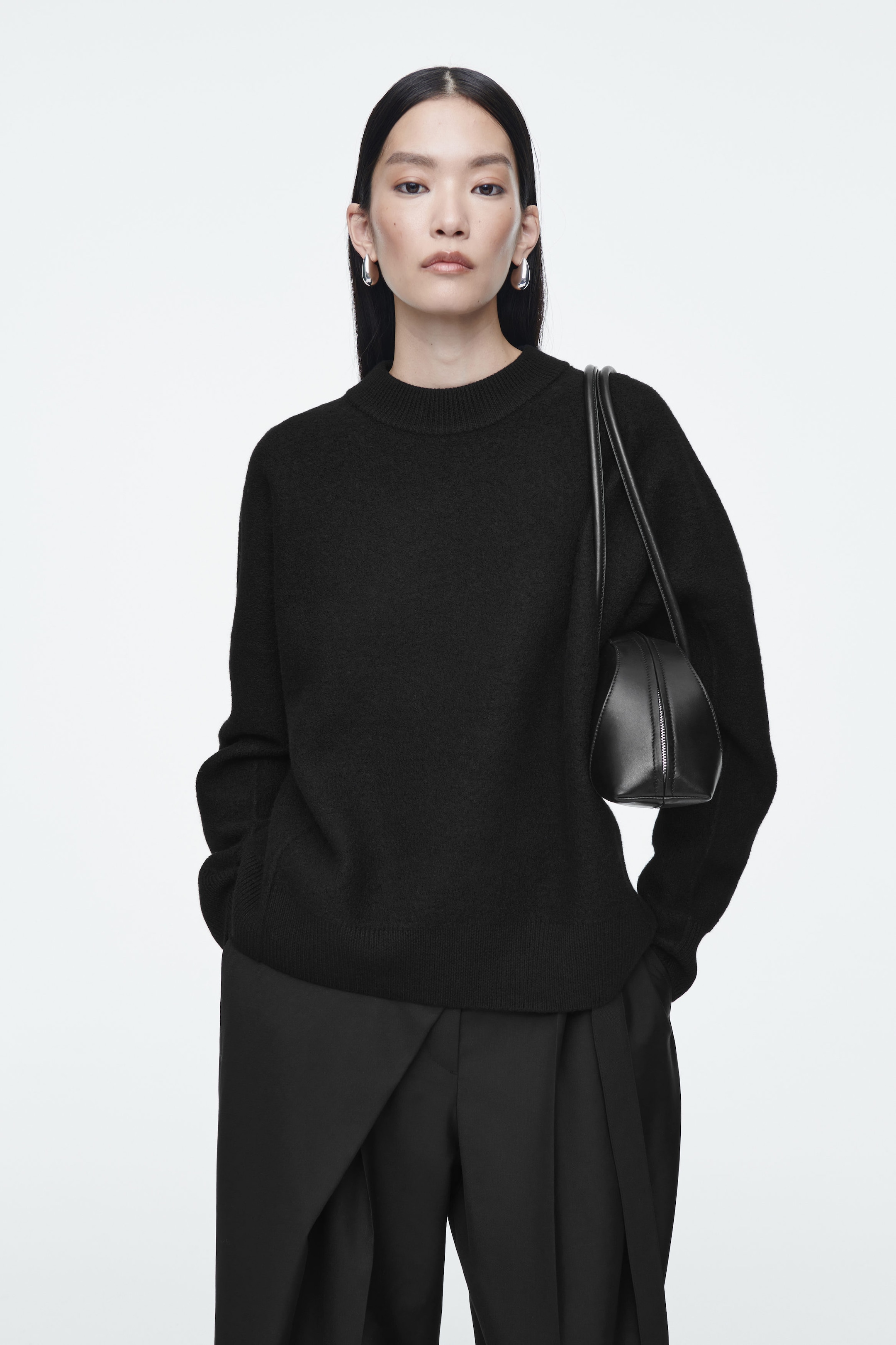 DROPPED-SHOULDER BOILED-WOOL JUMPER