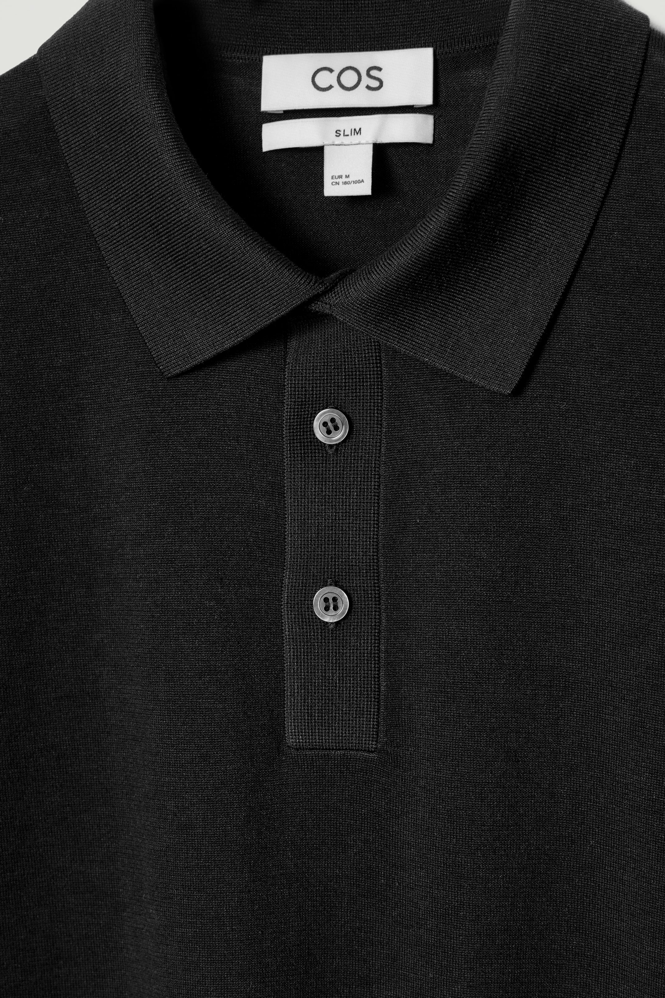 Zobacz większy obraz: JEDWABNO-BAWEŁNIANA KOSZULKA POLO - CZARNY - ON | H&M PL 7