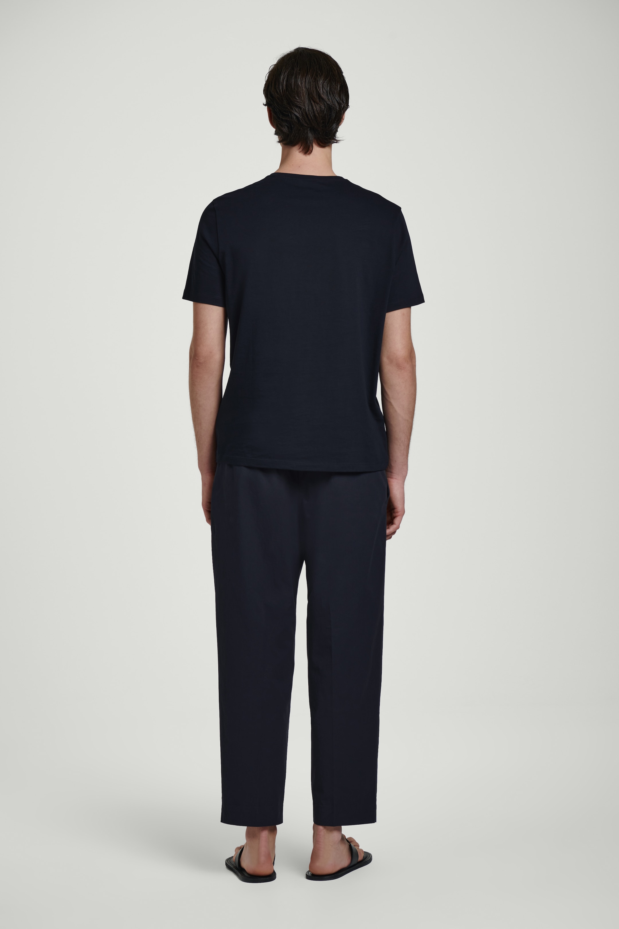Grösseres Bild ansehen: BAUMWOLL-T-SHIRT MIT RUNDHALSAUSSCHNITT - NAVYBLAU - HERREN | H&M CH 4