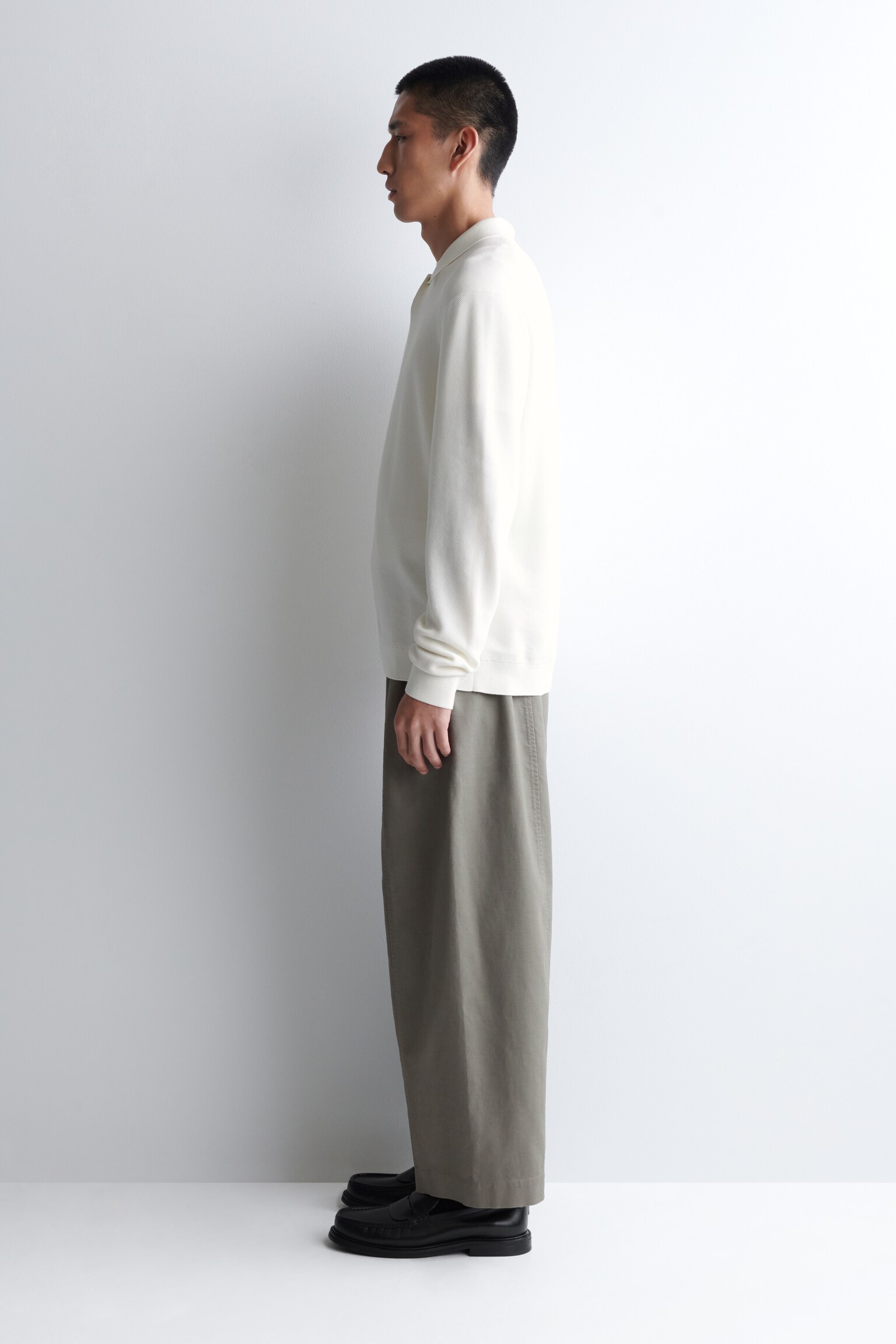 PANTALÓN BARREL-LEG TOBILLERO DE ALGODÓN - GRIS/BEIGE/NEGRO - 5