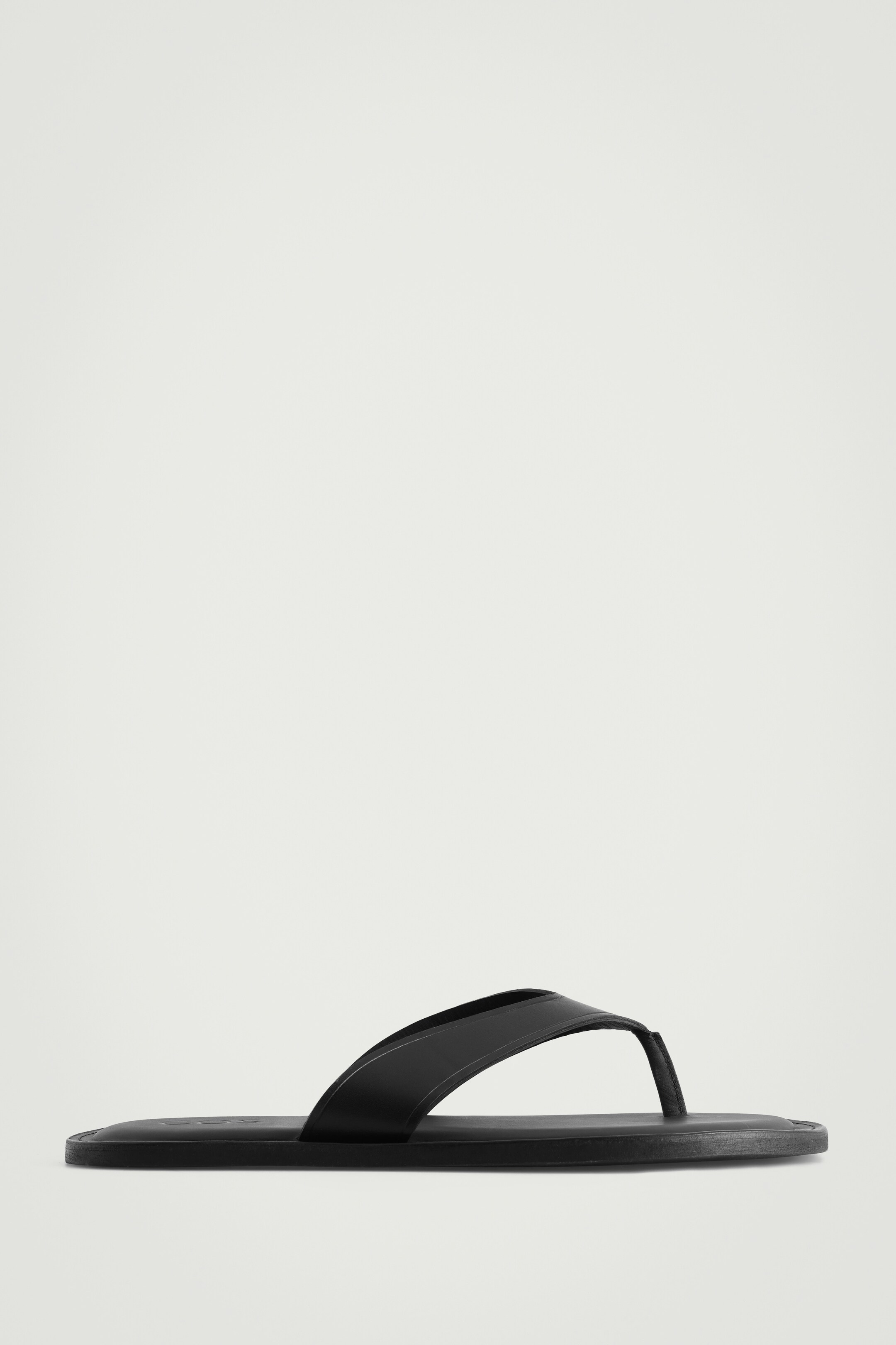 Ver imagen más grande: CHANCLAS DE PIEL - NEGRO - HOMBRE | H&M ES 5