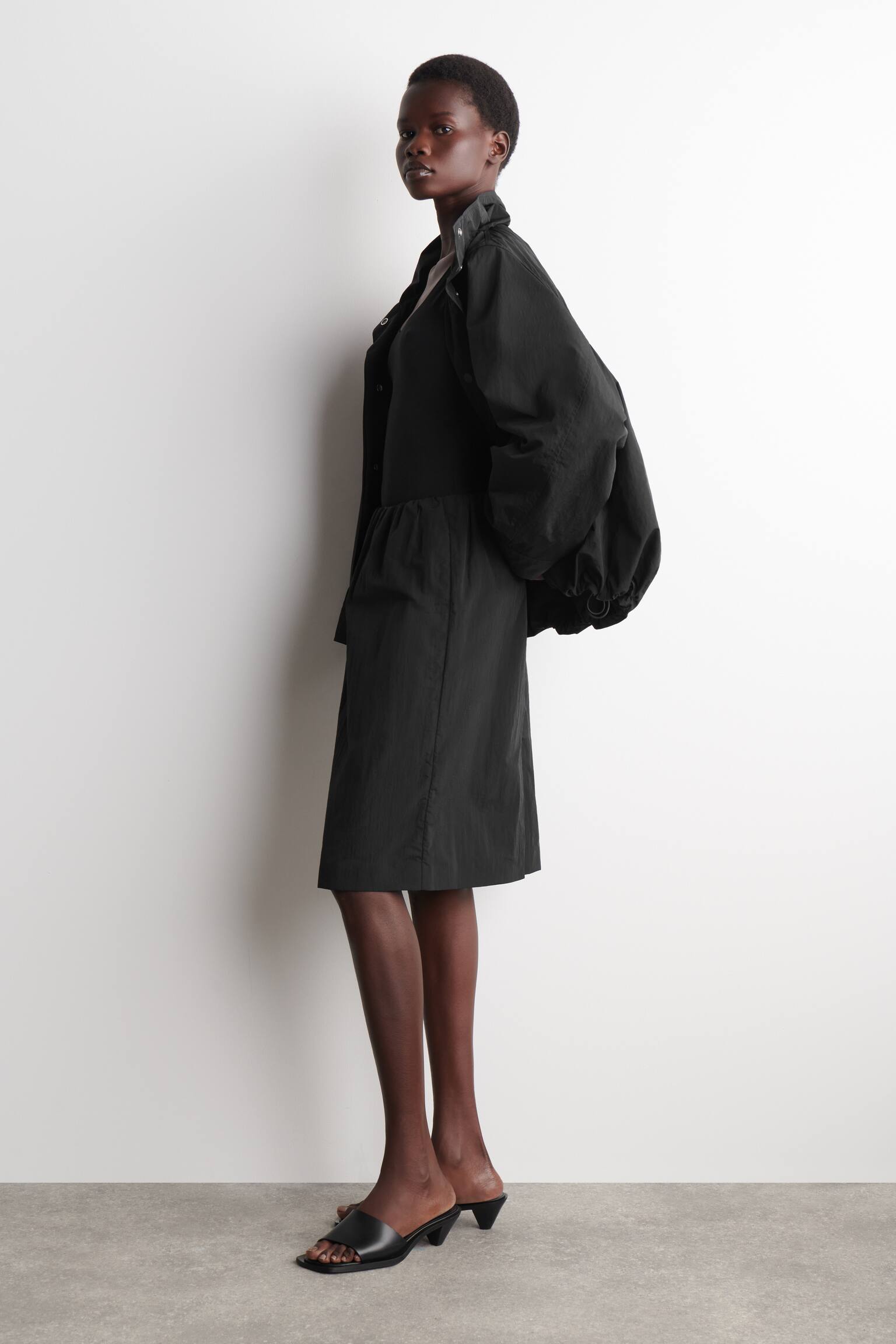 GONNA A TUBINO CON VITA ARRICCIATA - NERO - 5