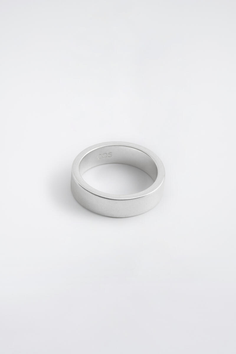 Classic brushed Ring
