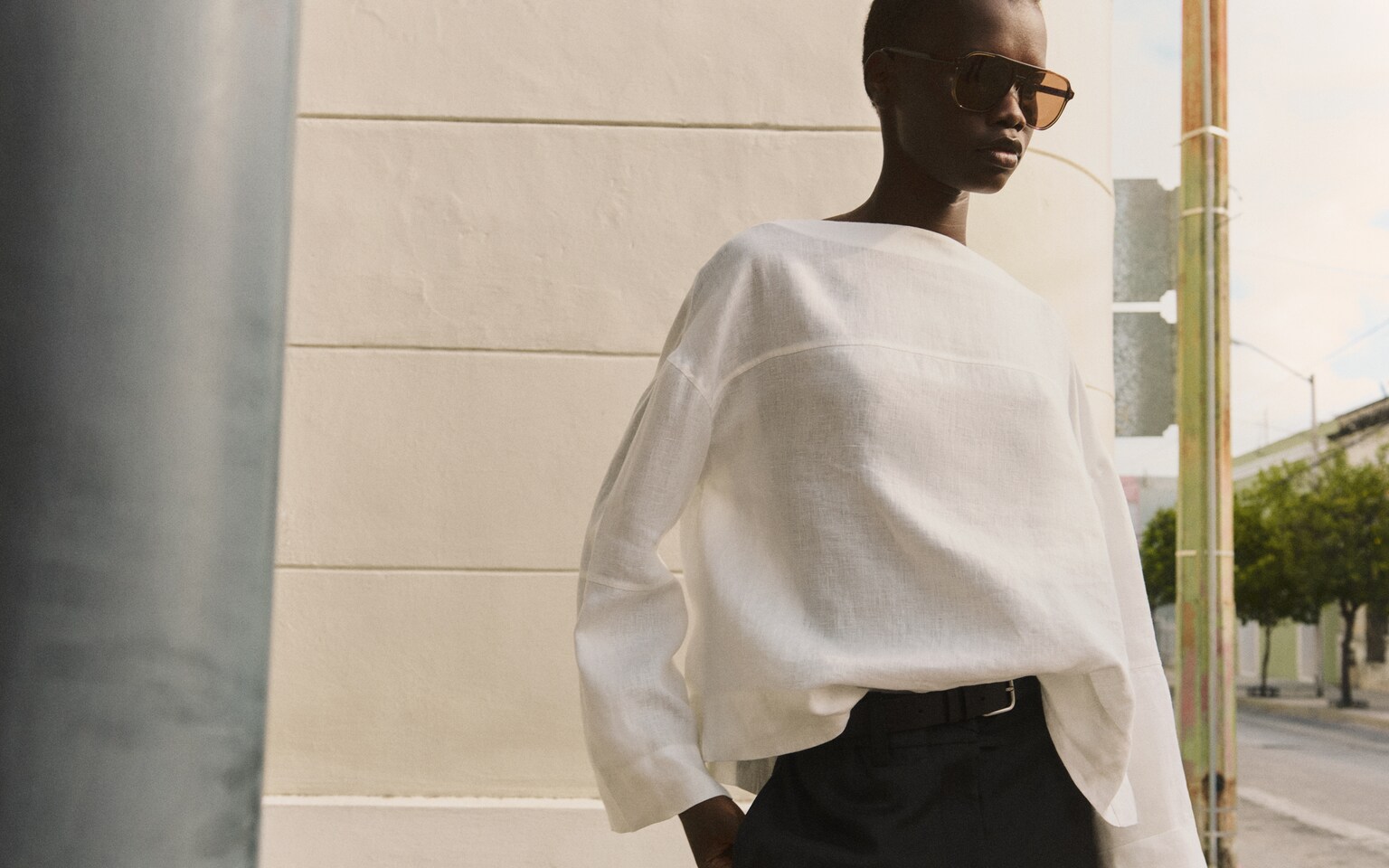 BLOUSE AVEC DÉTAIL À NOUER EN LIN - BLANC/NOIR - 5