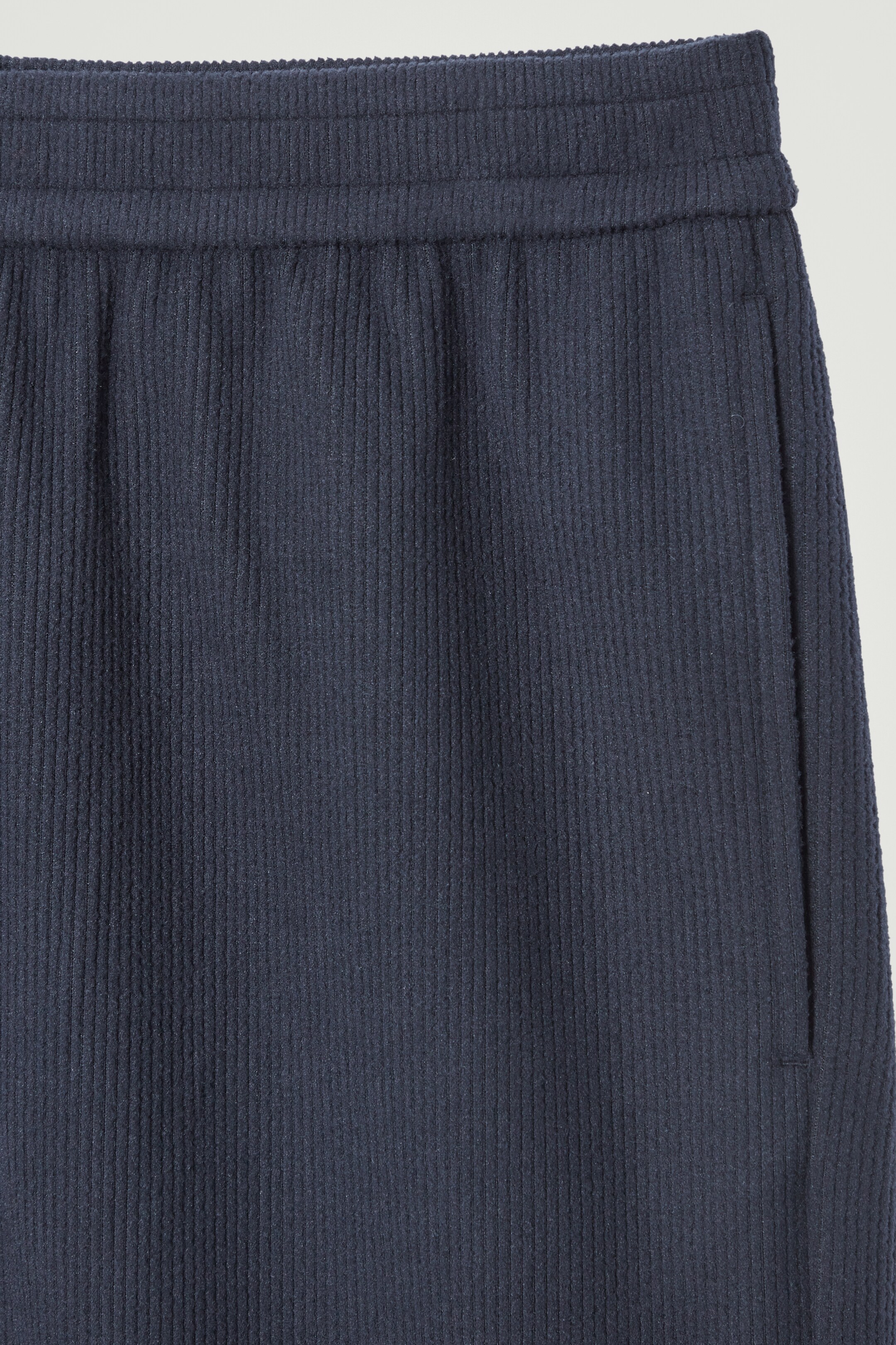 Ingrandisci l'immagine: ELASTICATED CORDUROY-JERSEY STRAIGHT-LEG TROUSERS - BLUE - UOMO | H&M CH 2