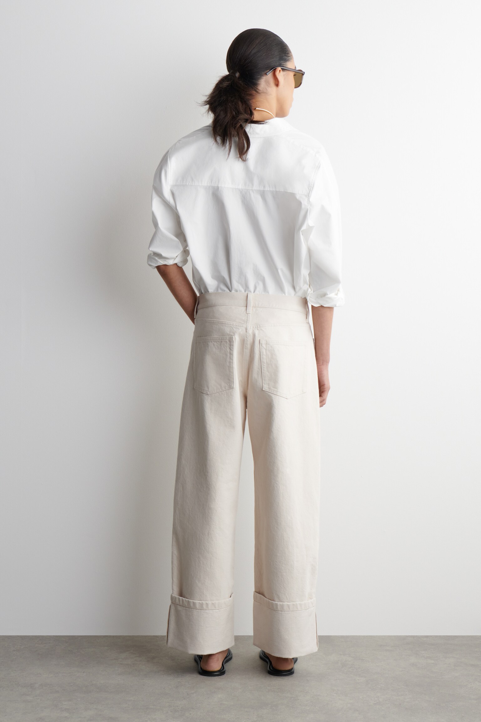 FACADE TURN-UP STRAIGHT-LEG JEANS - ECRU/RAW INDIGO/LIGHT GREY - 4
