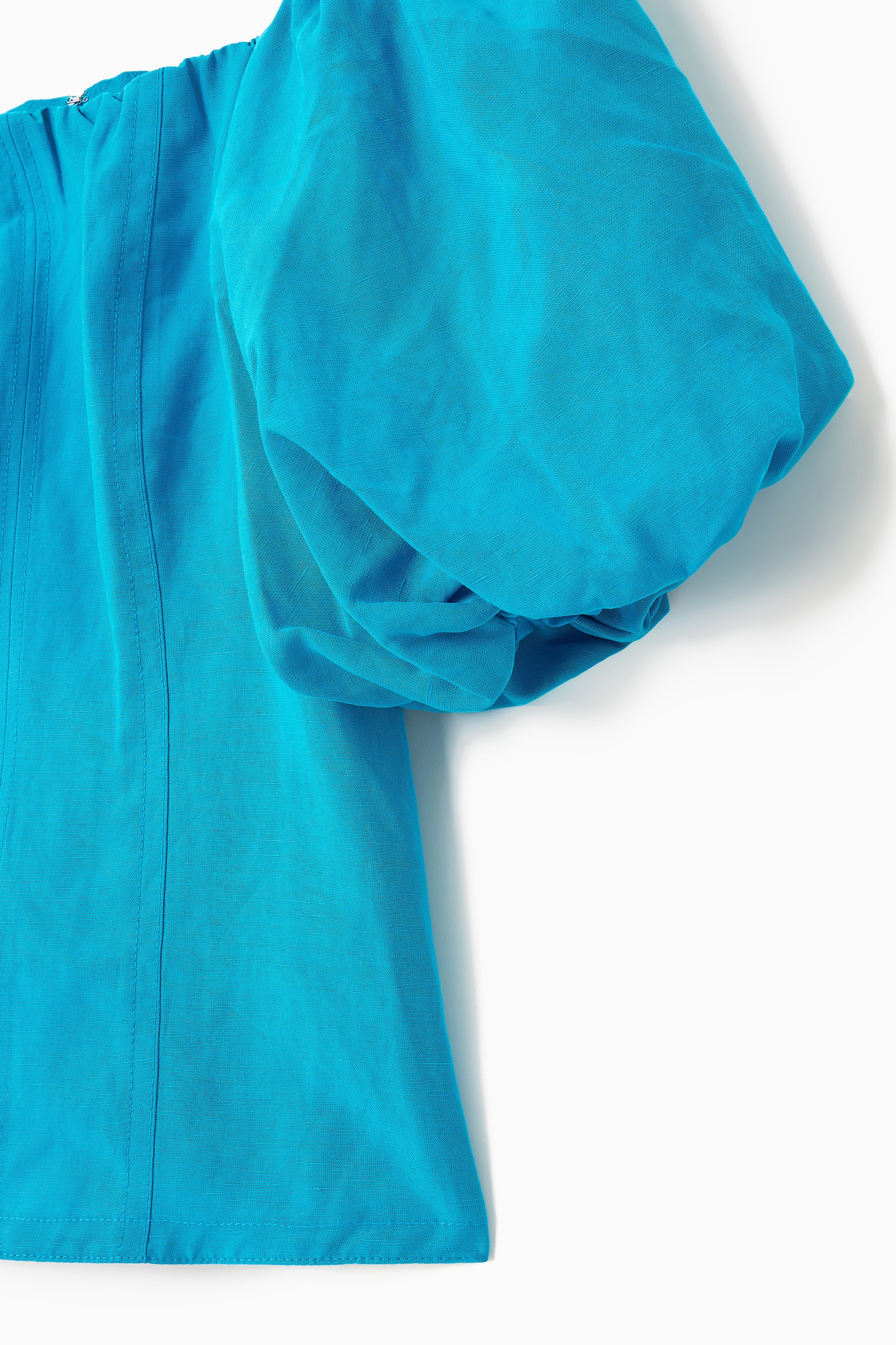 StillMedia/DescriptiveDetail