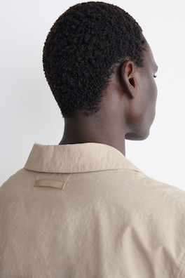 TAILORED OPEN-COLLAR NYLON SHIRT — BISCUIT 6