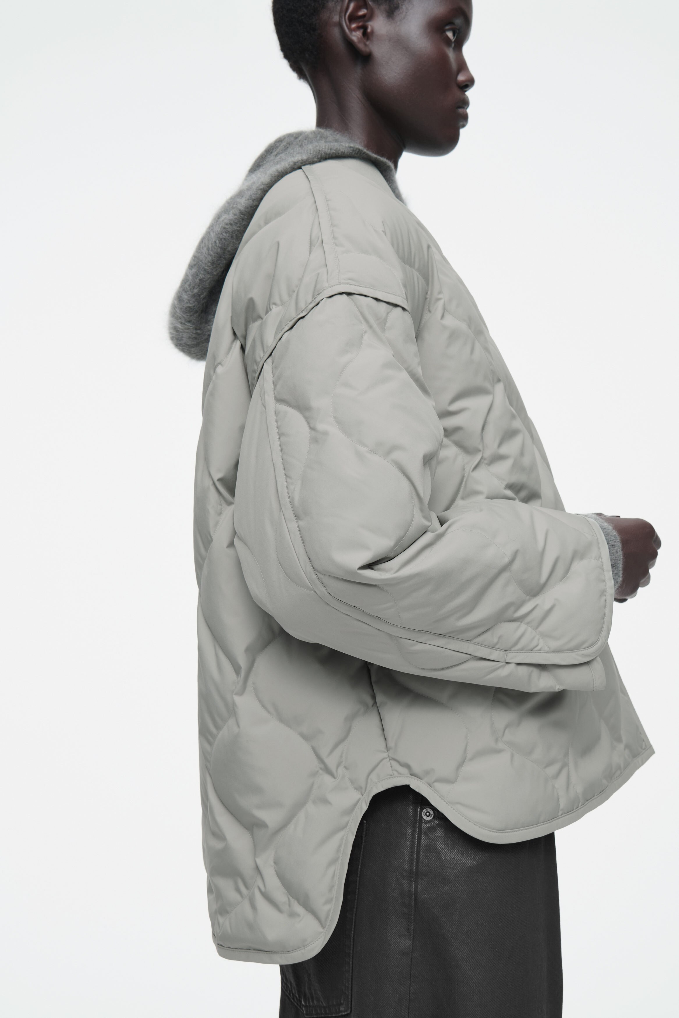 OVERSIZED QUILTED JACKET - SAGE GREEN | COS