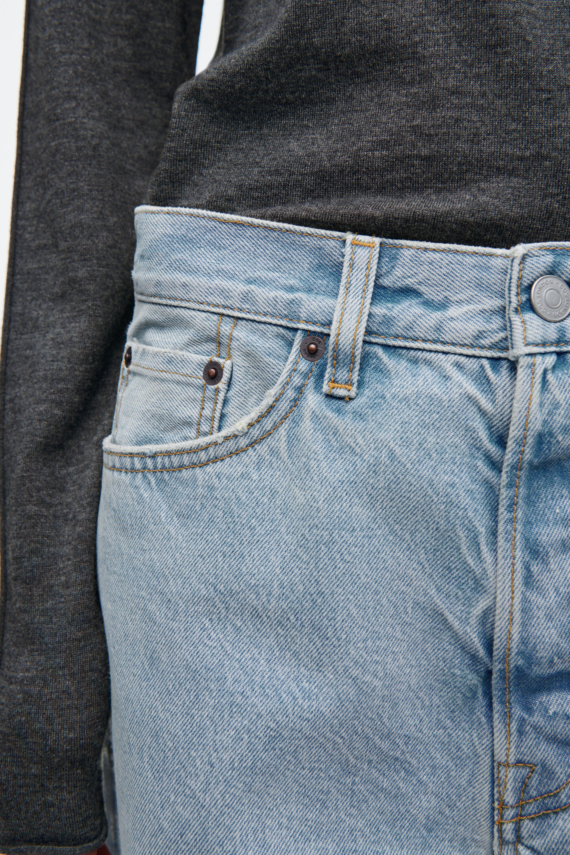 FACADE STRAIGHT-LEG JEANS - LIGHT BLUE | COS
