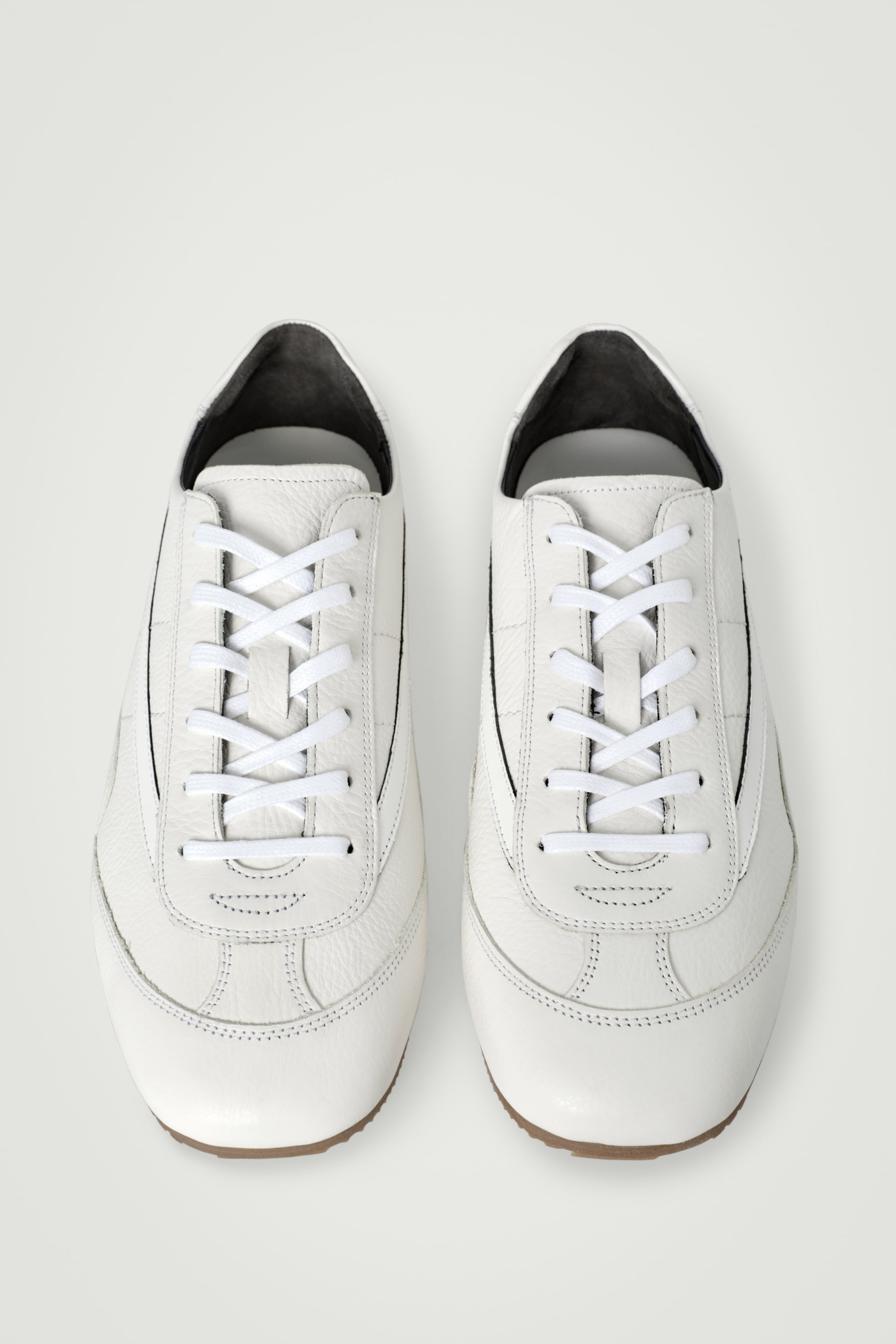 Visualizza immagine più grande: SNEAKERS MINIMAL IN PELLE - GESSO - UOMO | H&M IT 5
