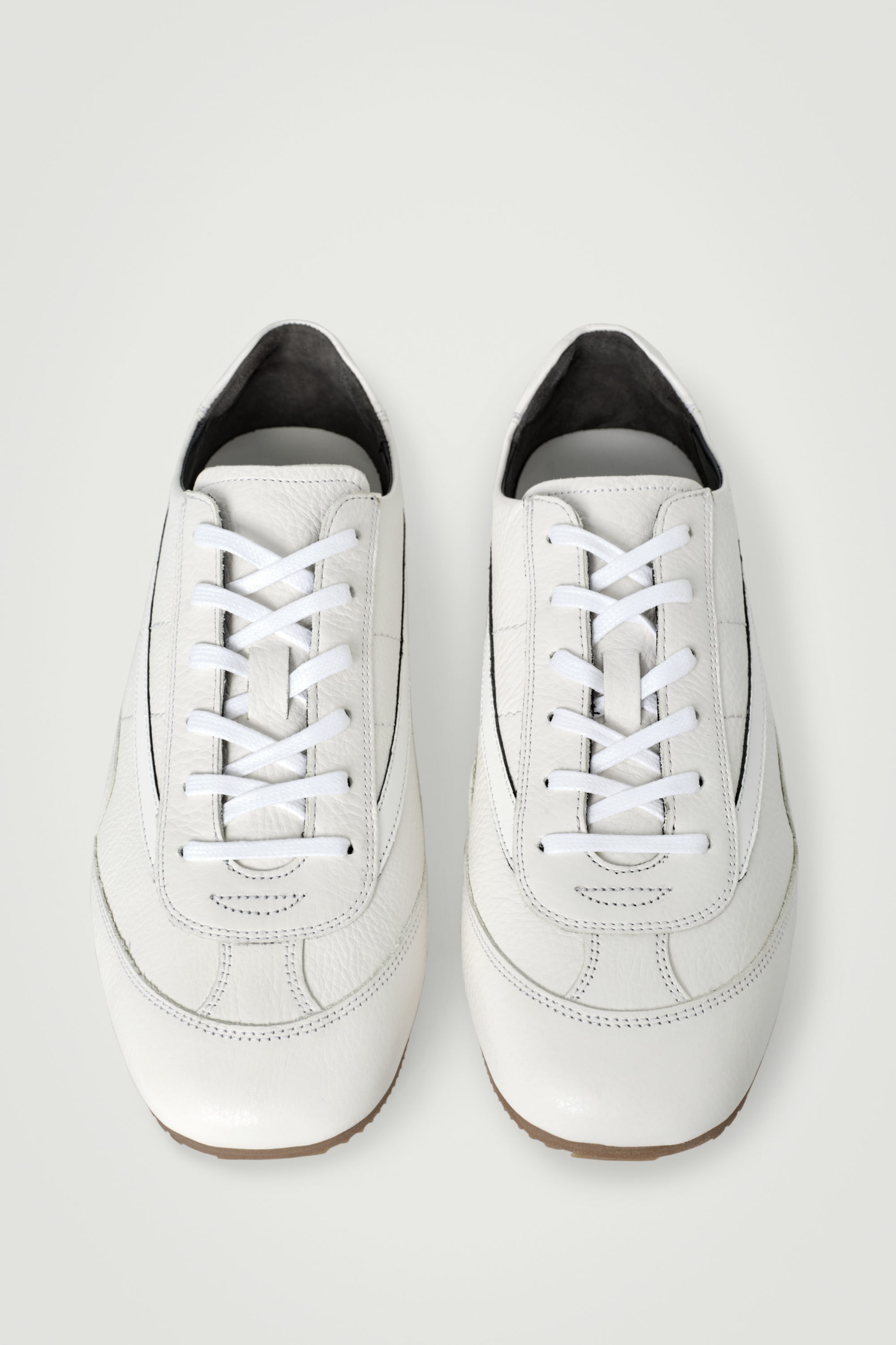 StillMedia/DescriptiveDetail