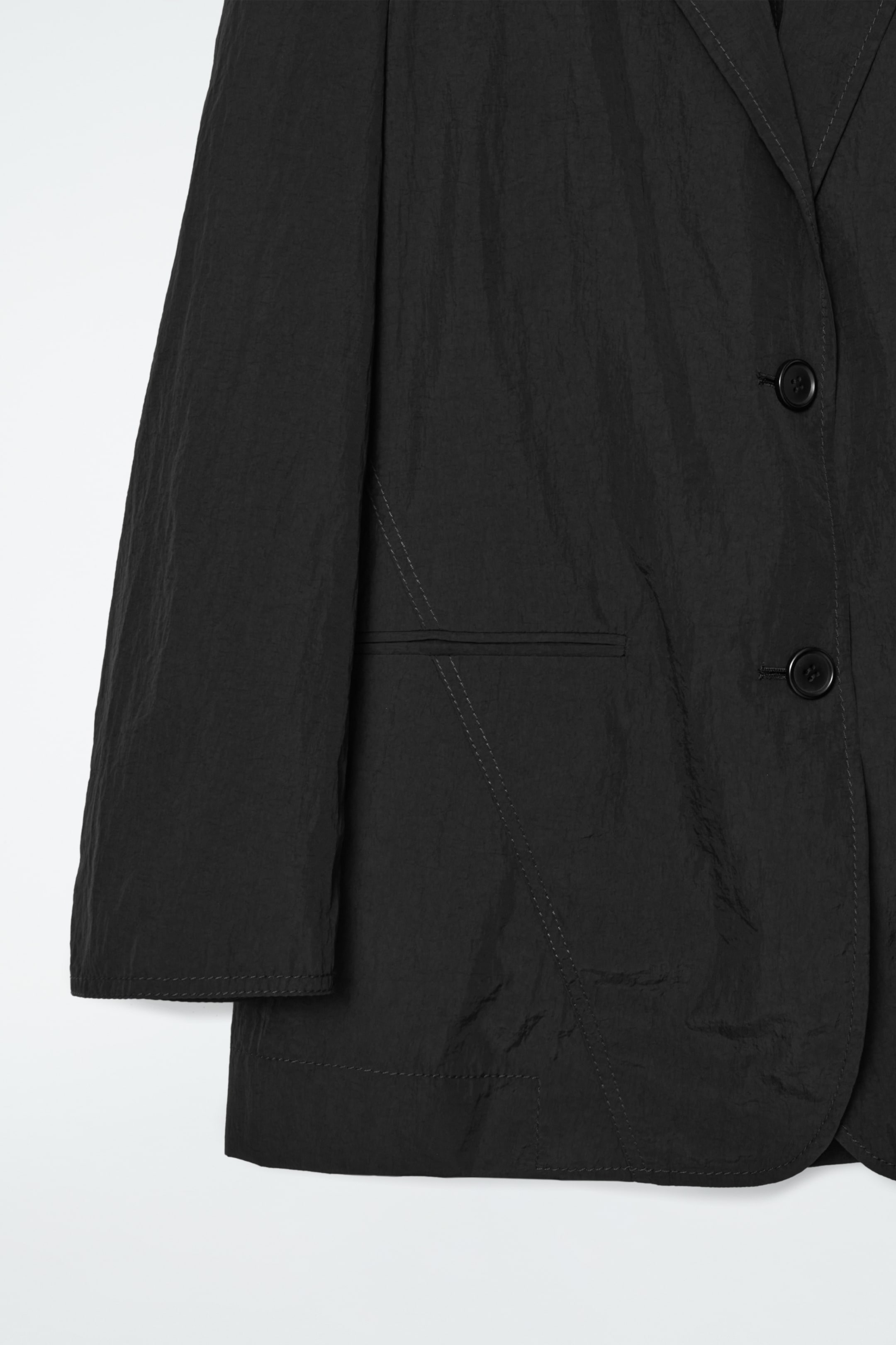 Grösseres Bild ansehen: BLAZER AUS NYLON MIT NORMALER PASSFORM - SCHWARZ - DAMEN | H&M CH 2