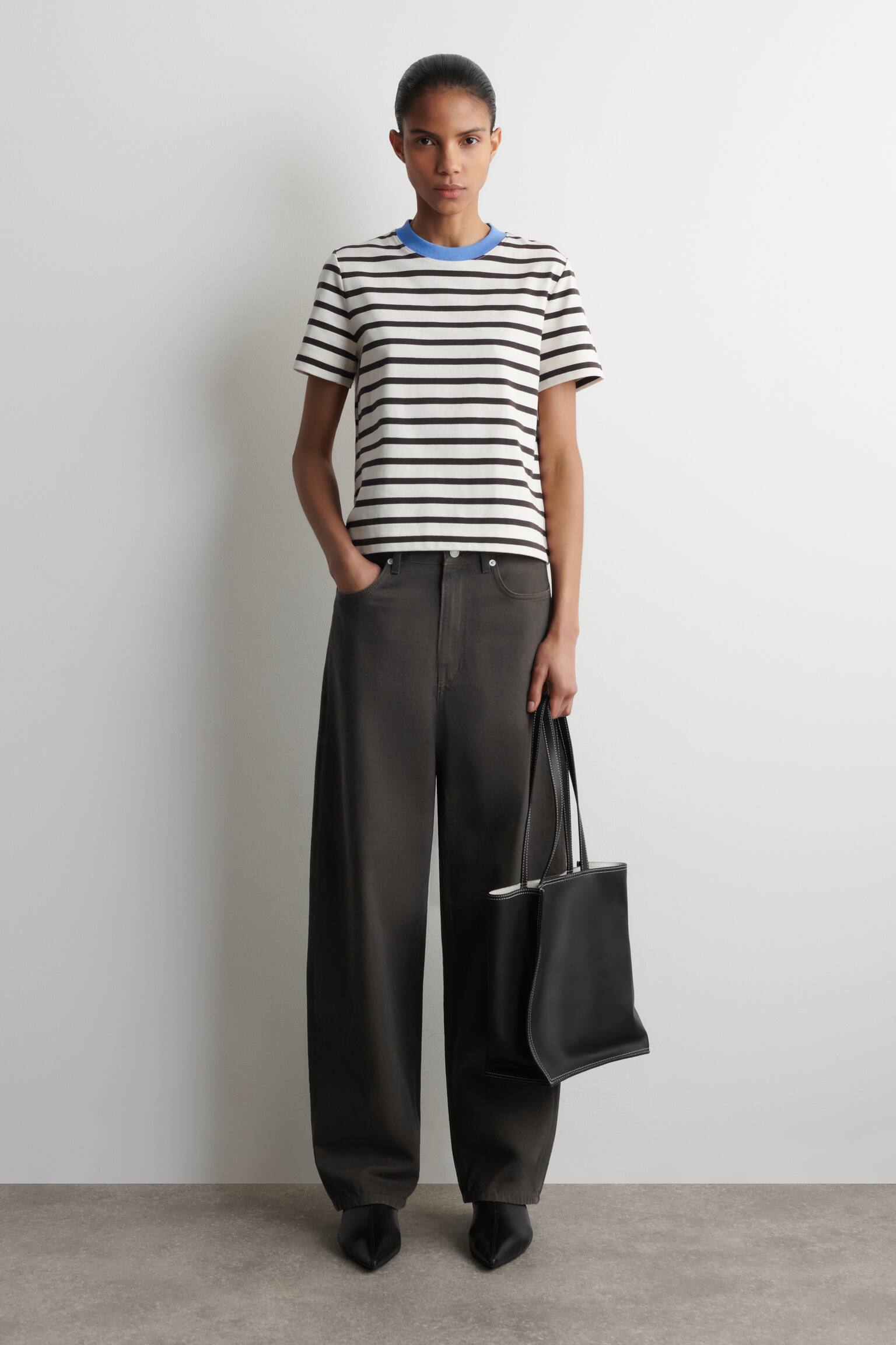 KLASYCZNY T-SHIRT - CZARNY / BIAŁY / W PASKI/CIEMNOCZERWONY/BIAŁY/CZARNY - 3