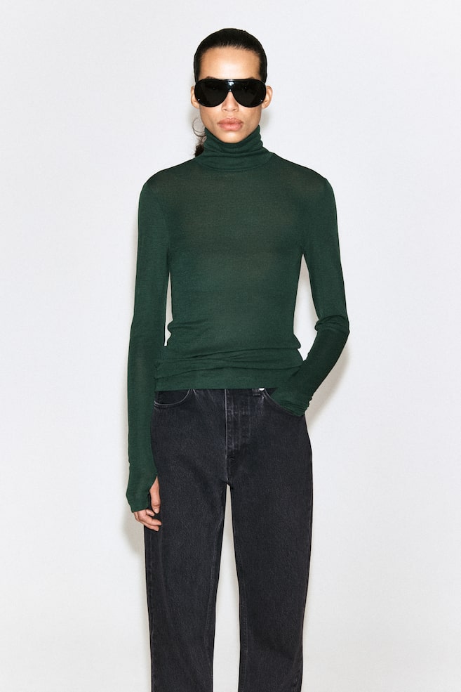 MERINO WOOL HIGH-NECK TOP - DARK GREEN/CREAM/DARK BEIGE/RED/BLACK - 1