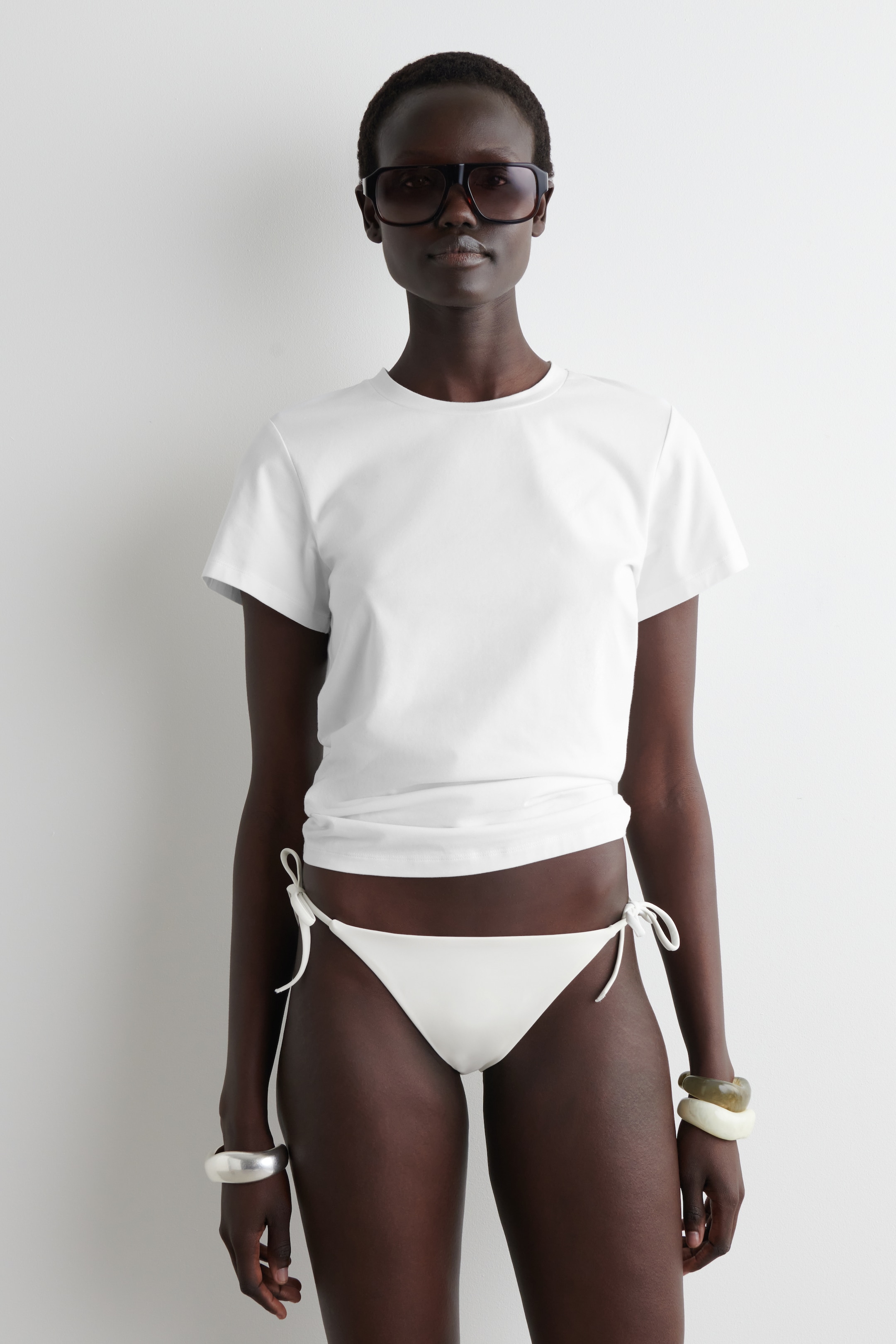 Agrandir l'image: BAS DE BIKINI À NOUER - BLANC - FEMME | H&M FR 1