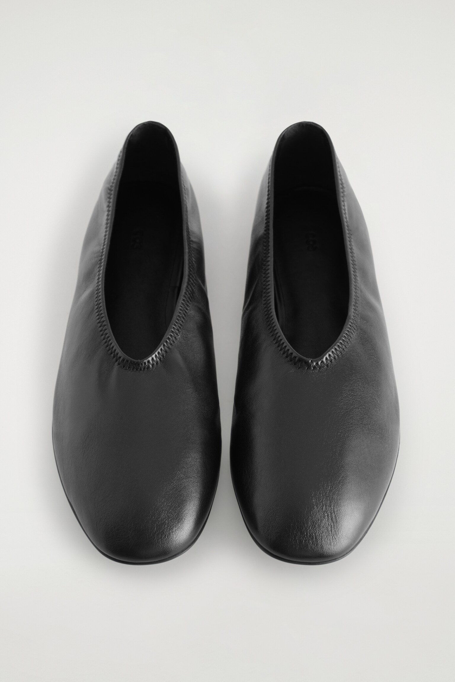 BAILARINAS DE PIEL MINIMALISTAS - NEGRO - 3