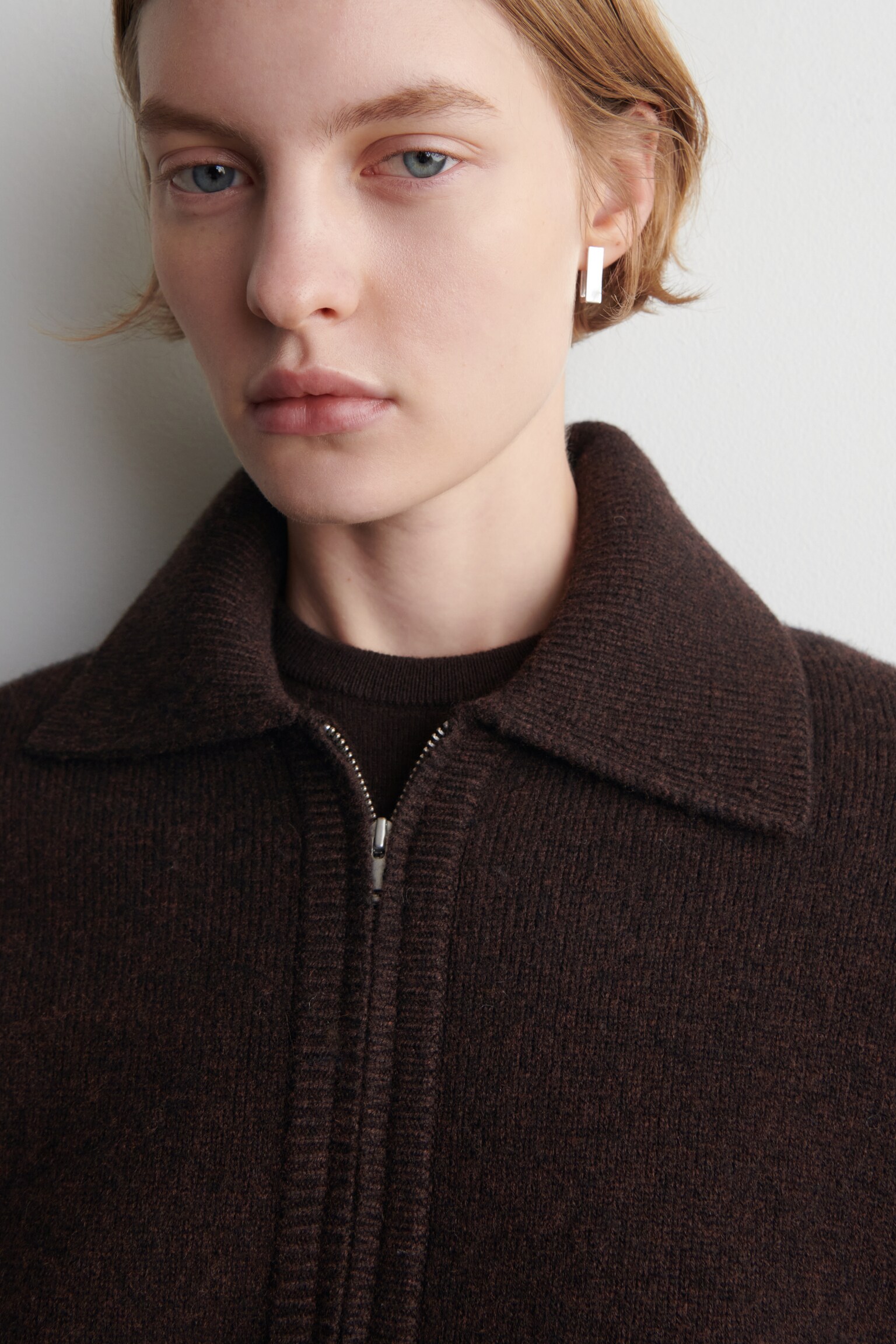 CROPPED KNITTED MERINO WOOL JACKET - DARK-BROWN MÉLANGE - 5